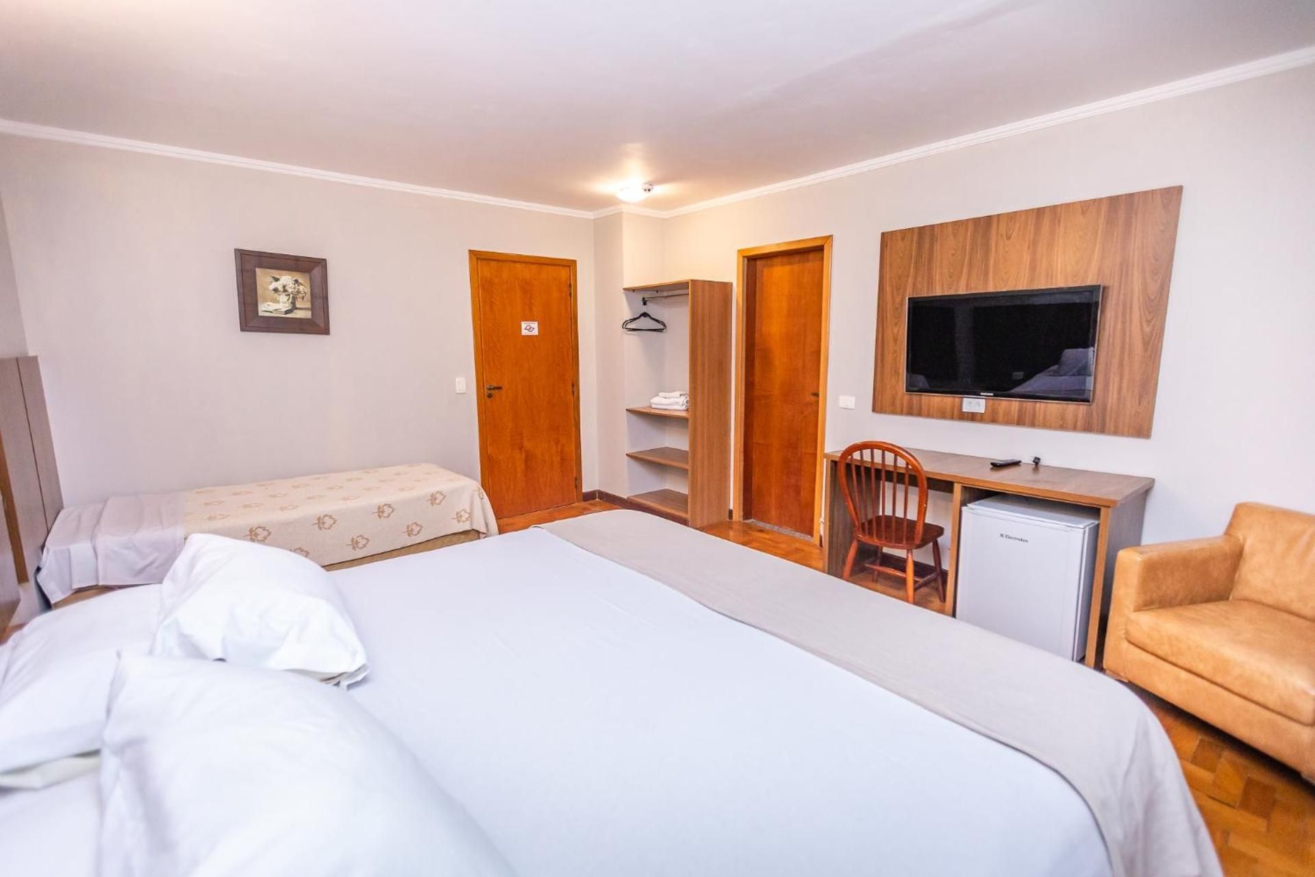 Superior Double Room with Balcony and Bath