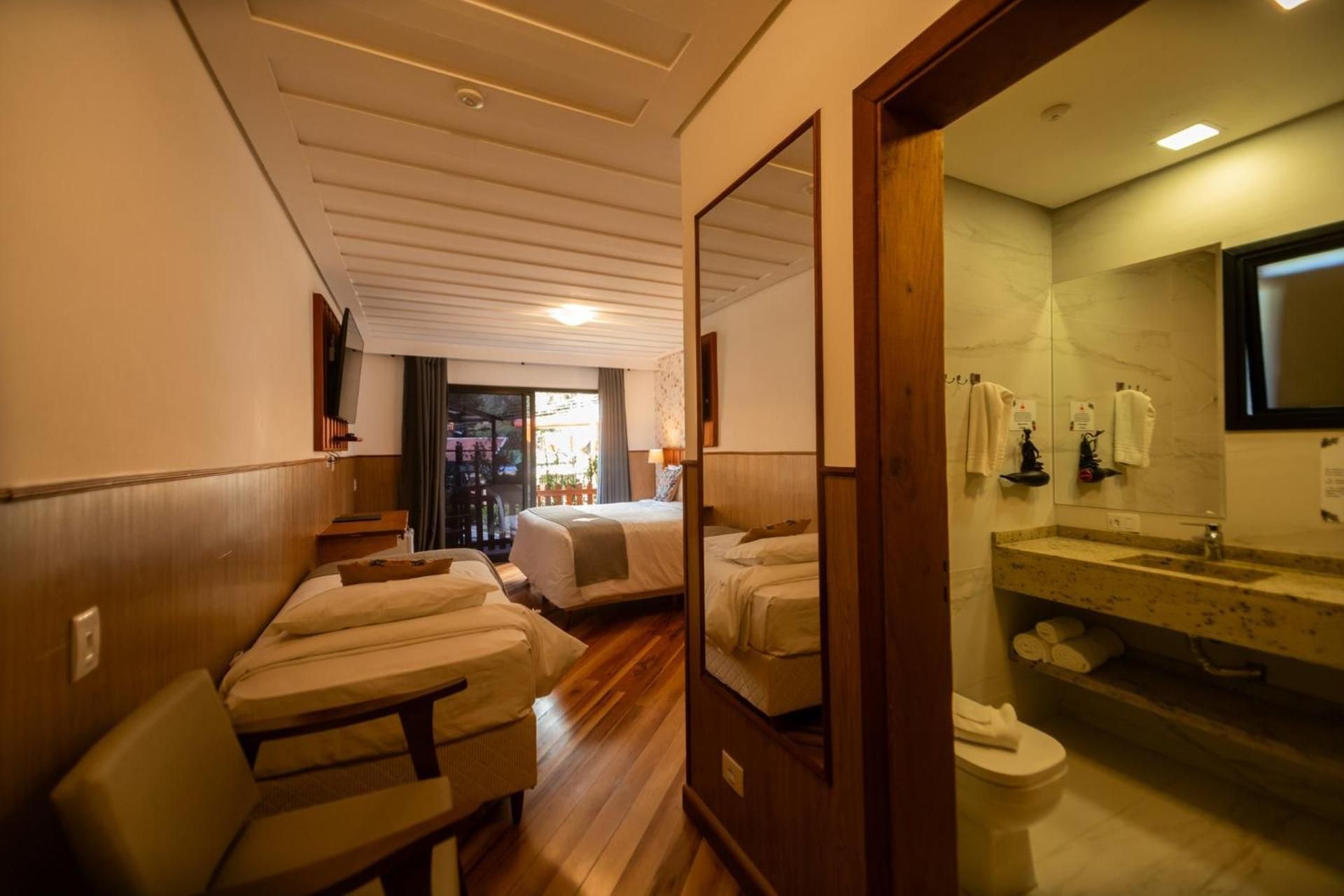 Triple Room with Garden View