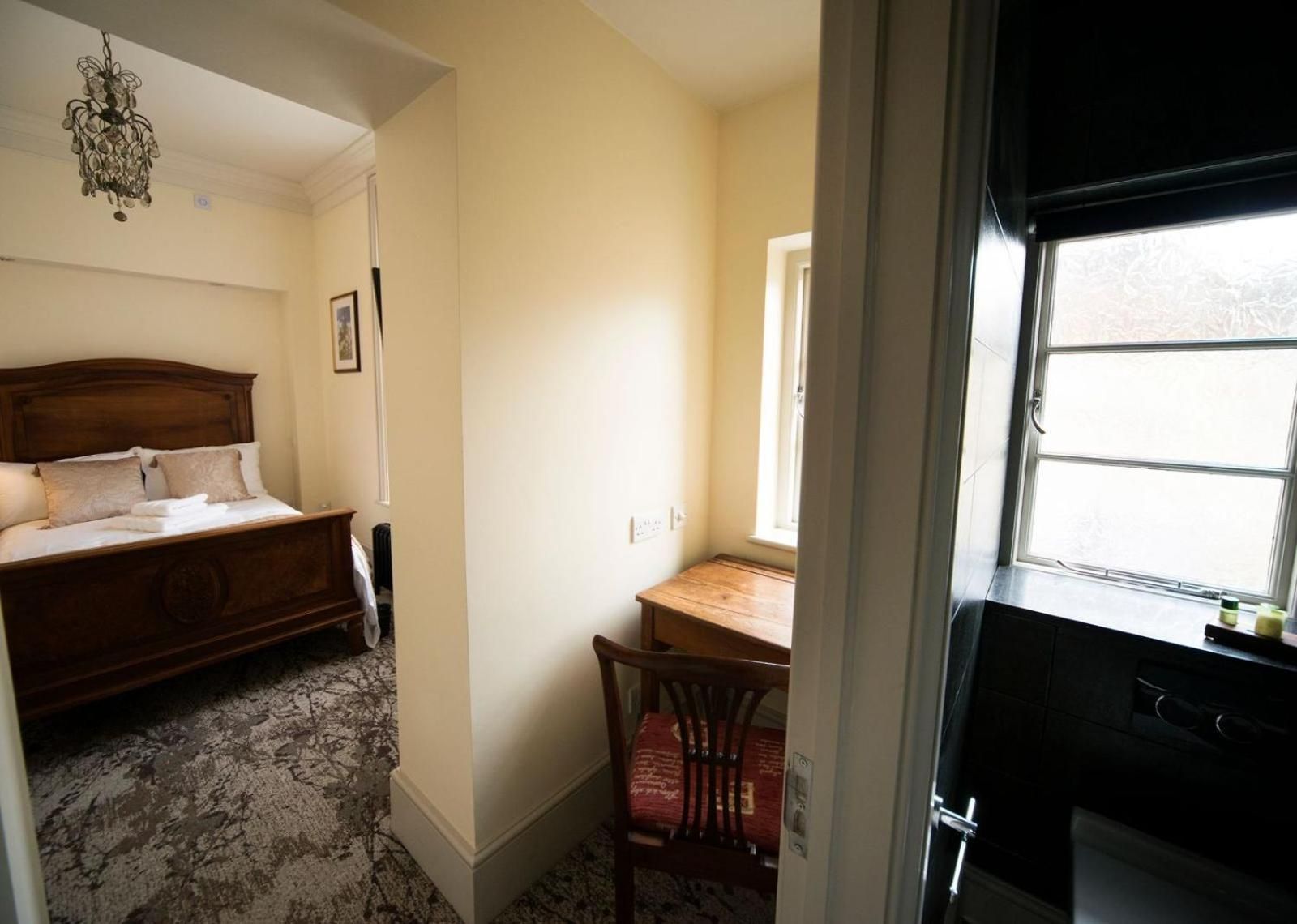 Single Room with Shower