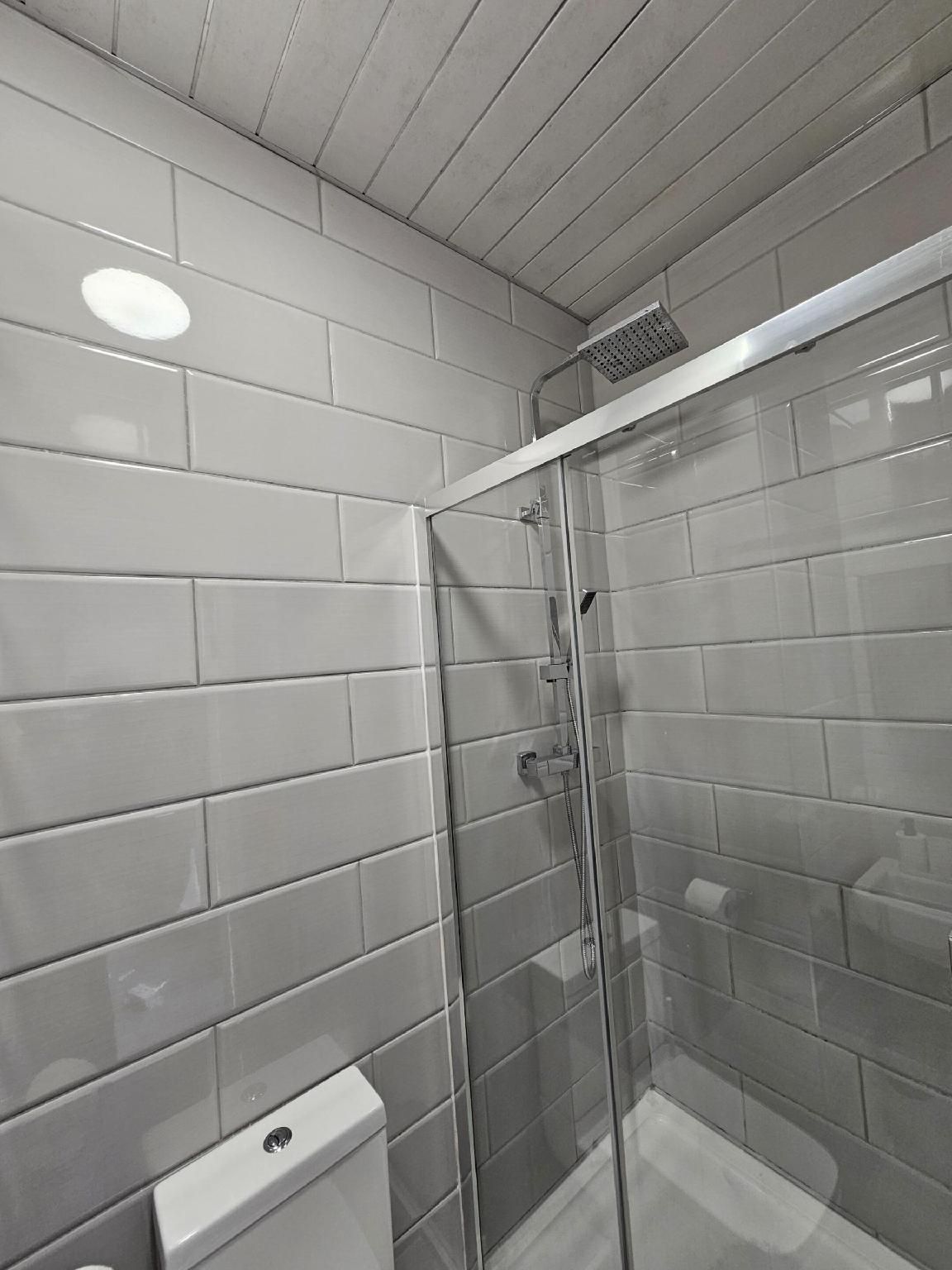 Edgerton Studios Double -Studio-Standard-Ensuite