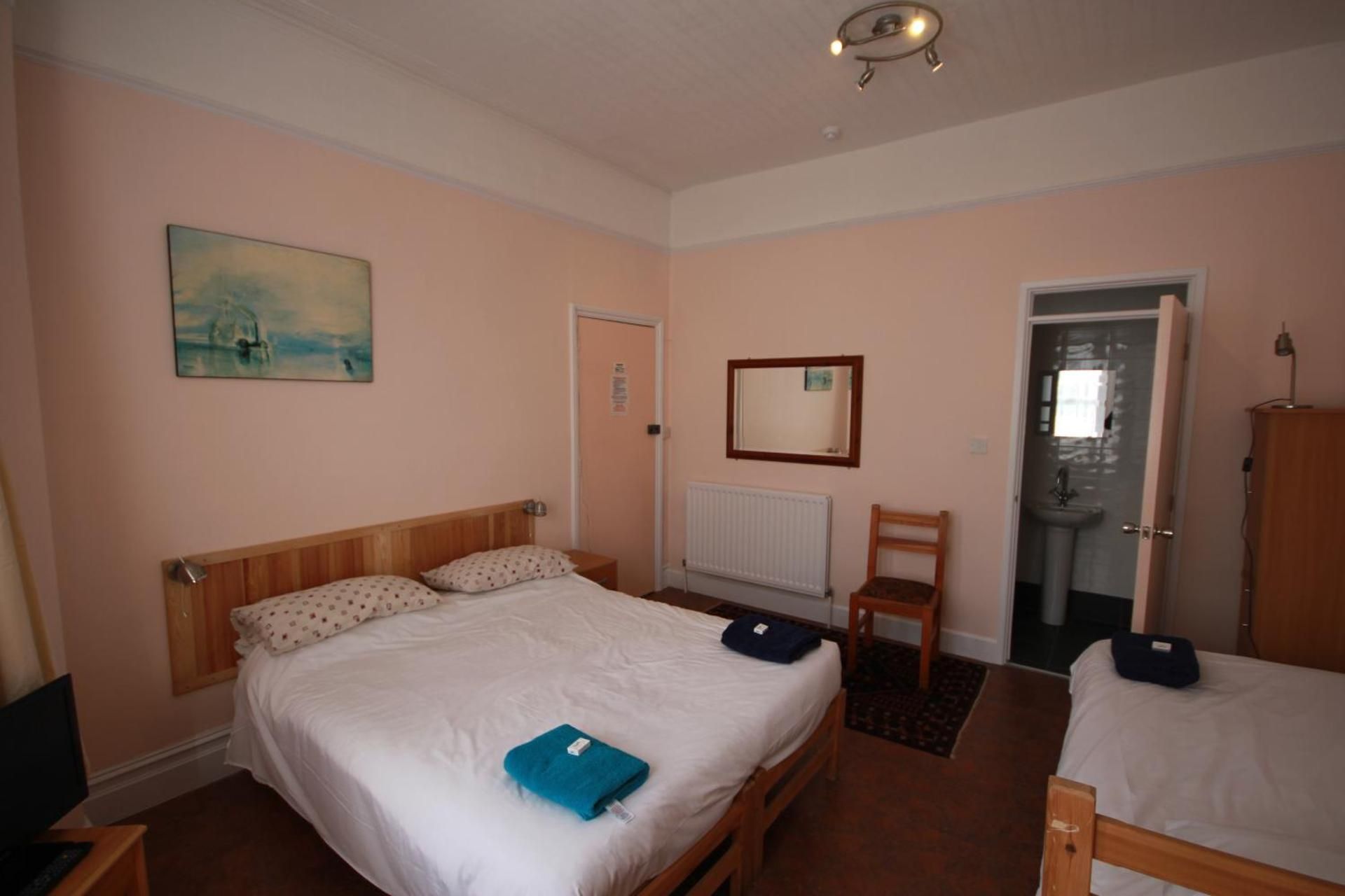Dolphins Hotel Family Room