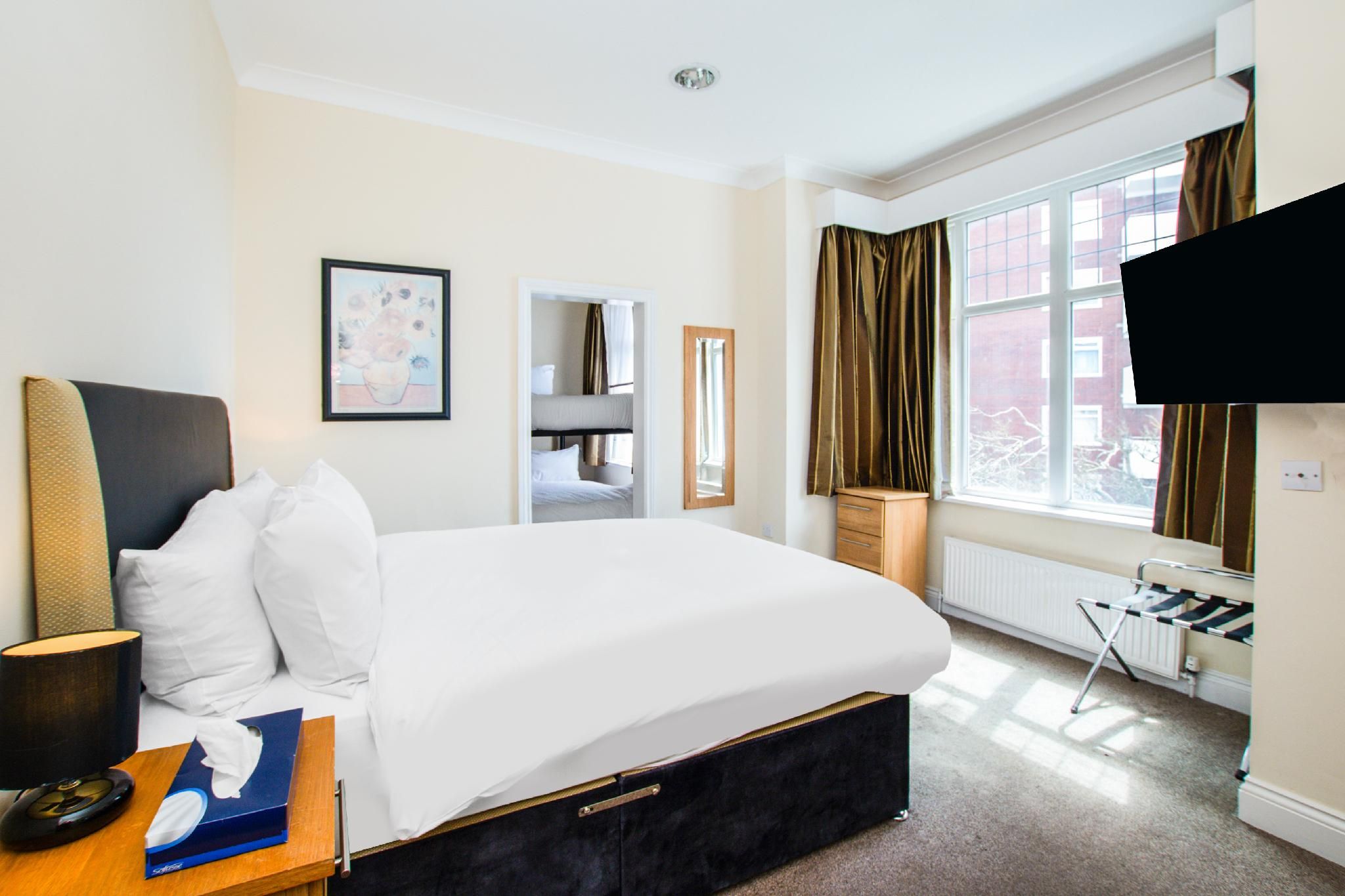 Standard Quad Room