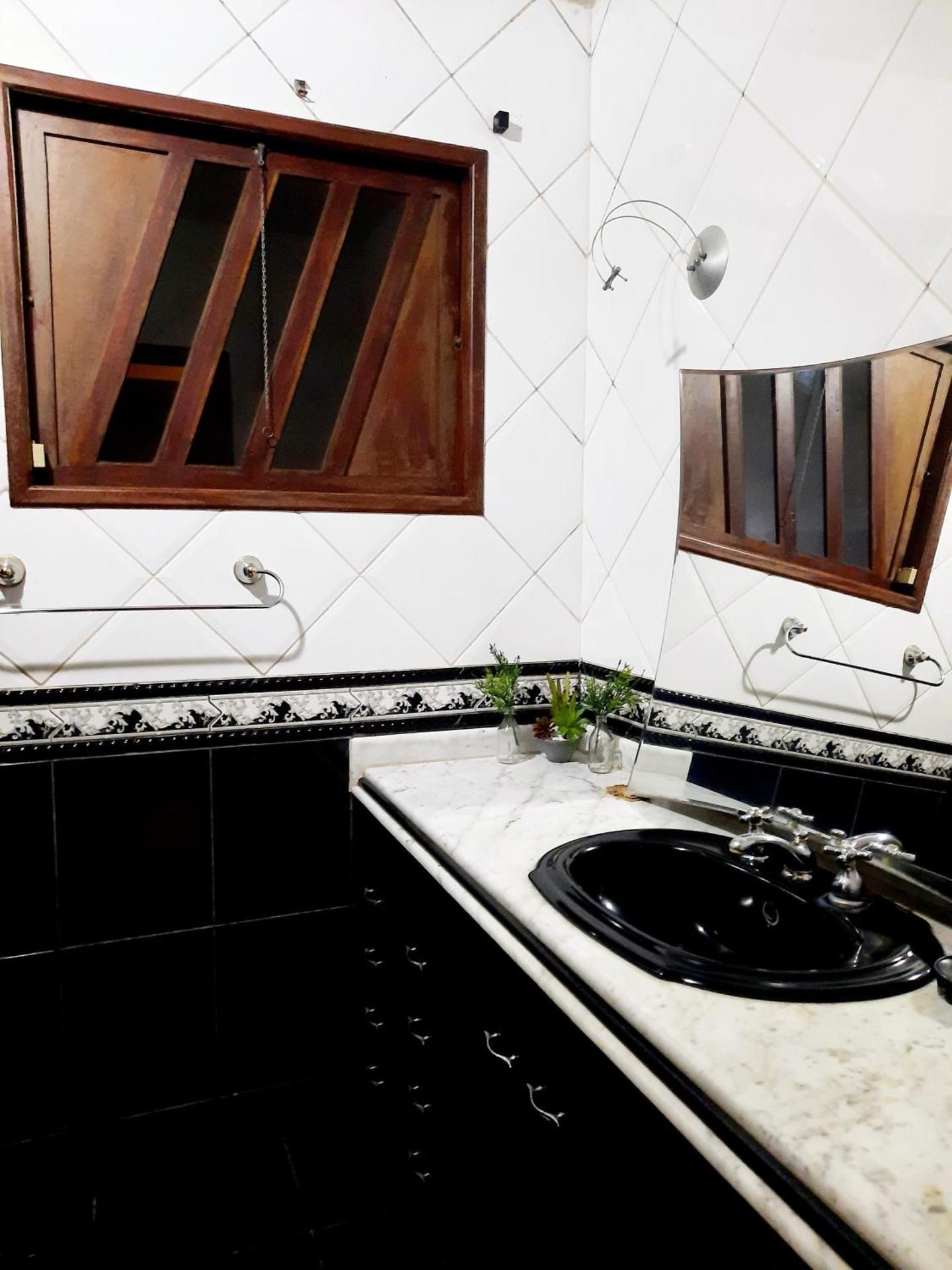 Triple Room with Shared Bathroom