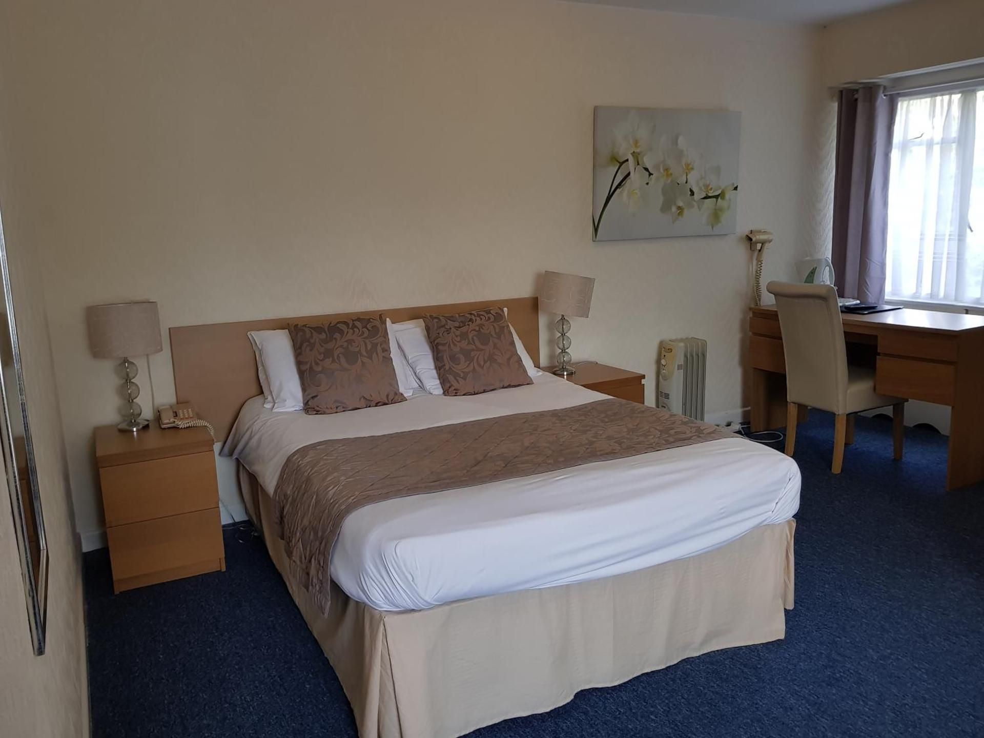 Double Room - No Pets