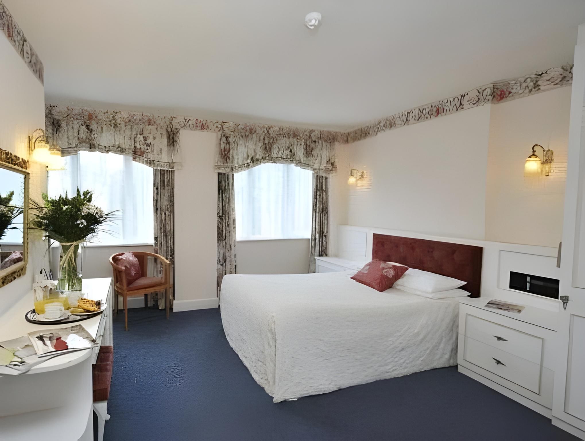 Double Room - No Pets