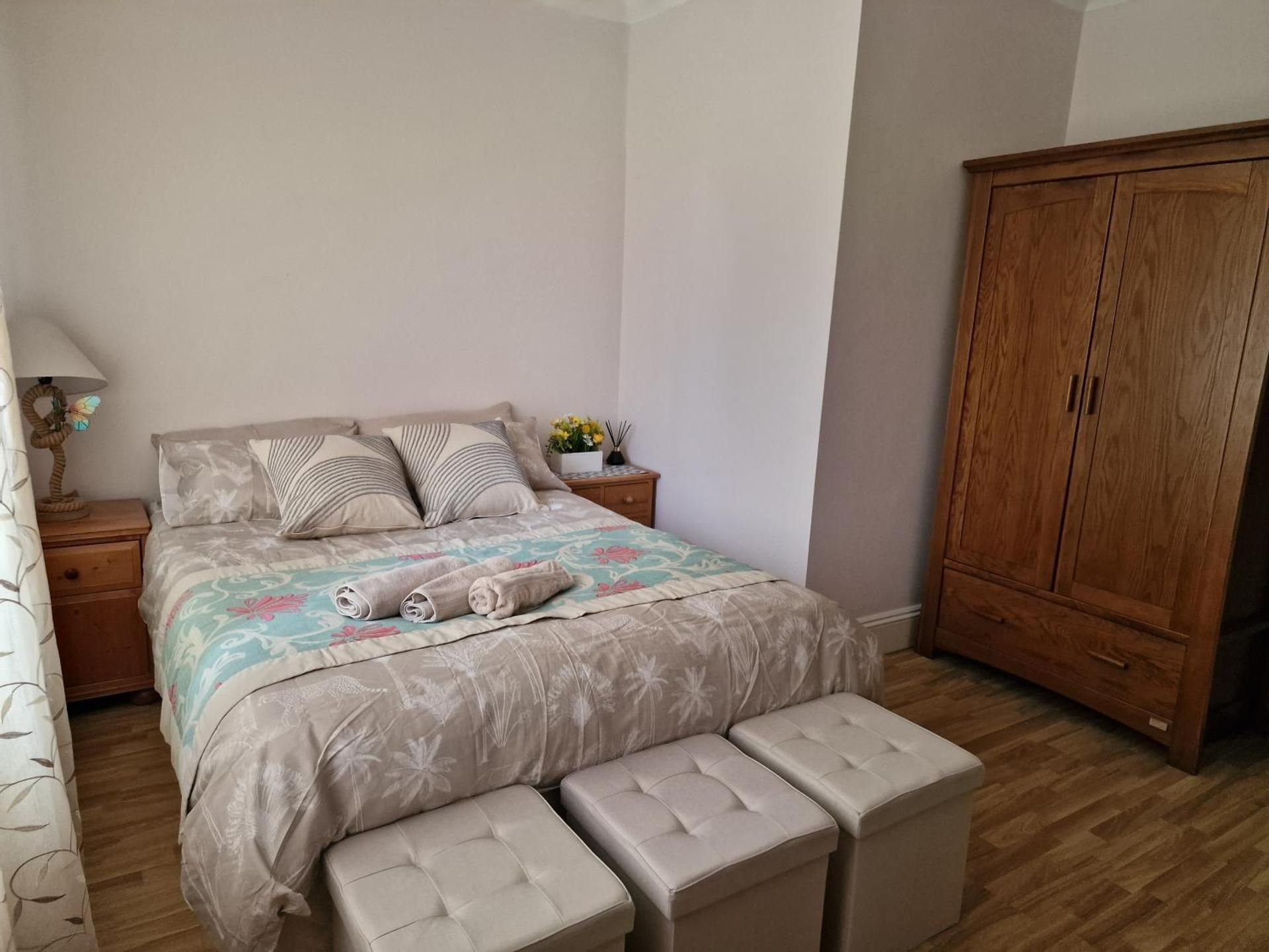 Double Room with Shared Bathroom