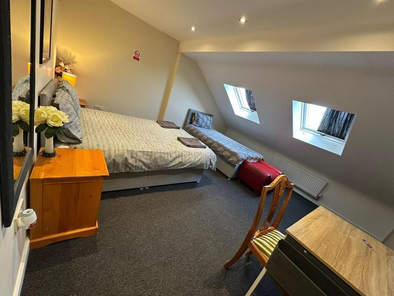 Deluxe King Room