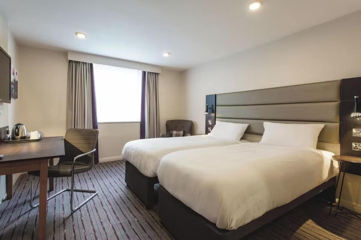 Standard Twin Room
