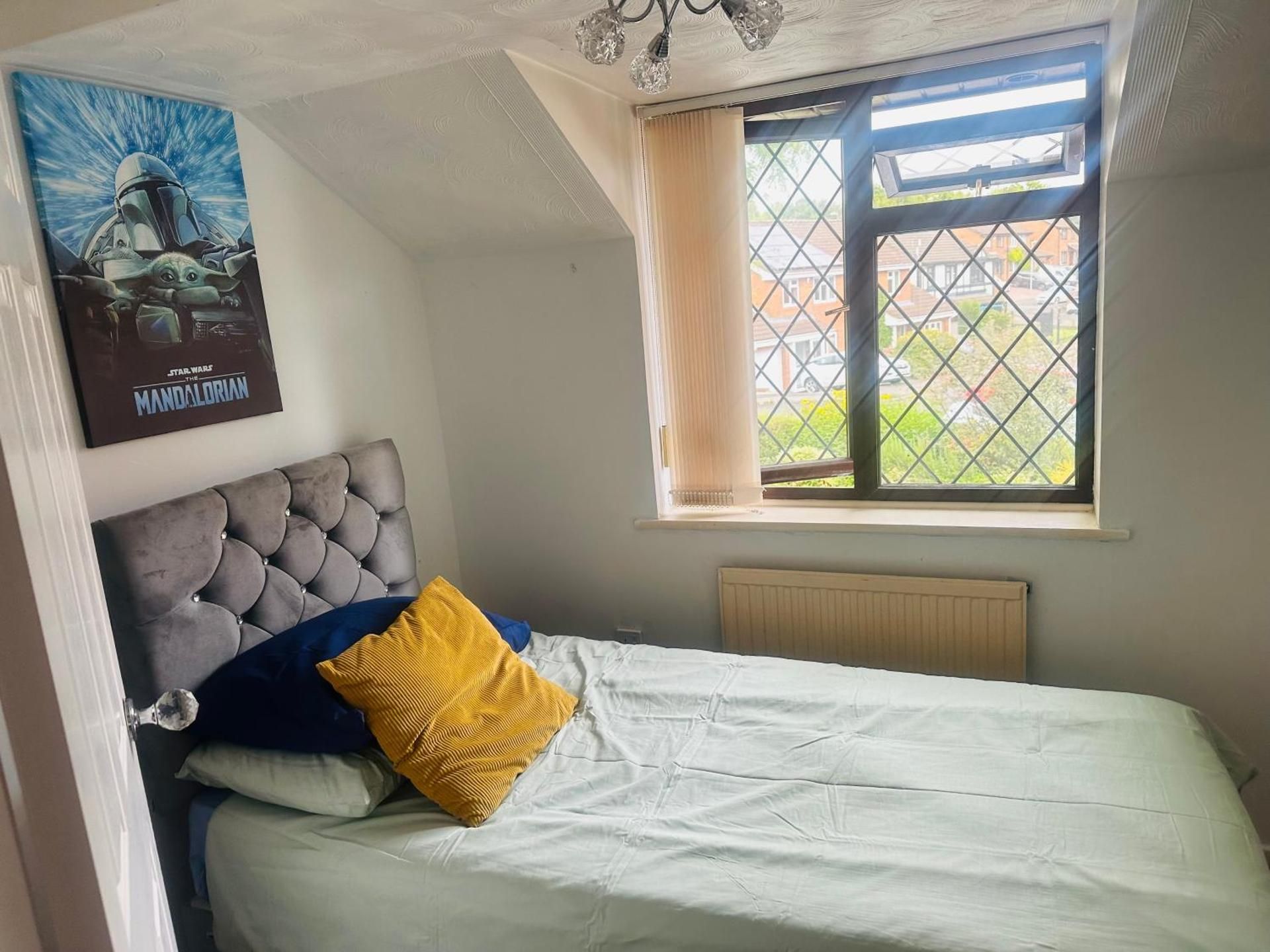 Large Single Room
