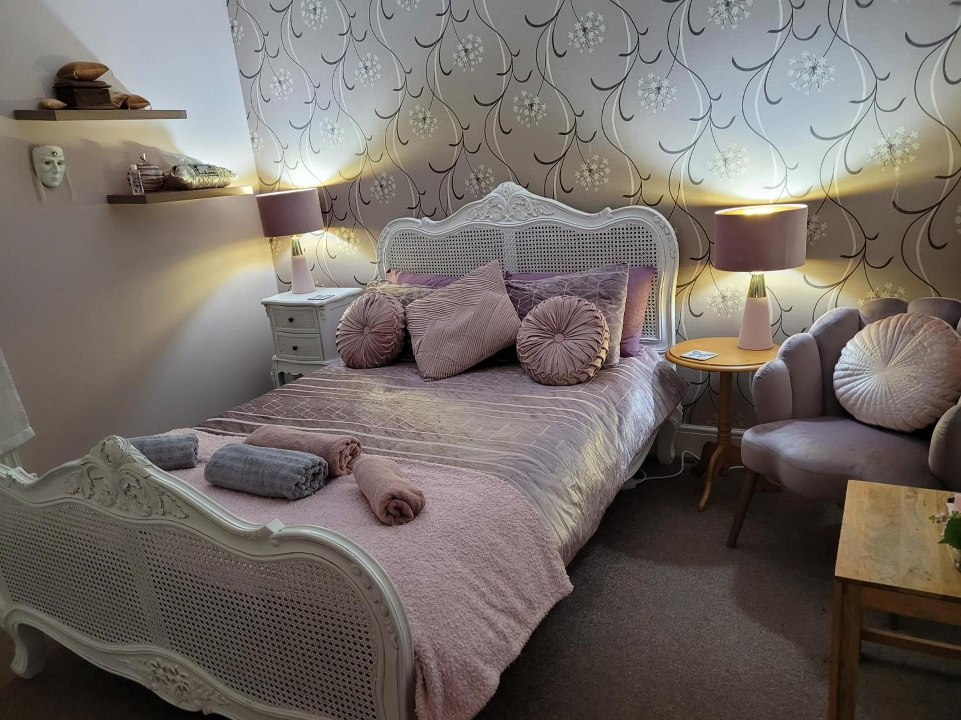 Deluxe Double Room with Shower