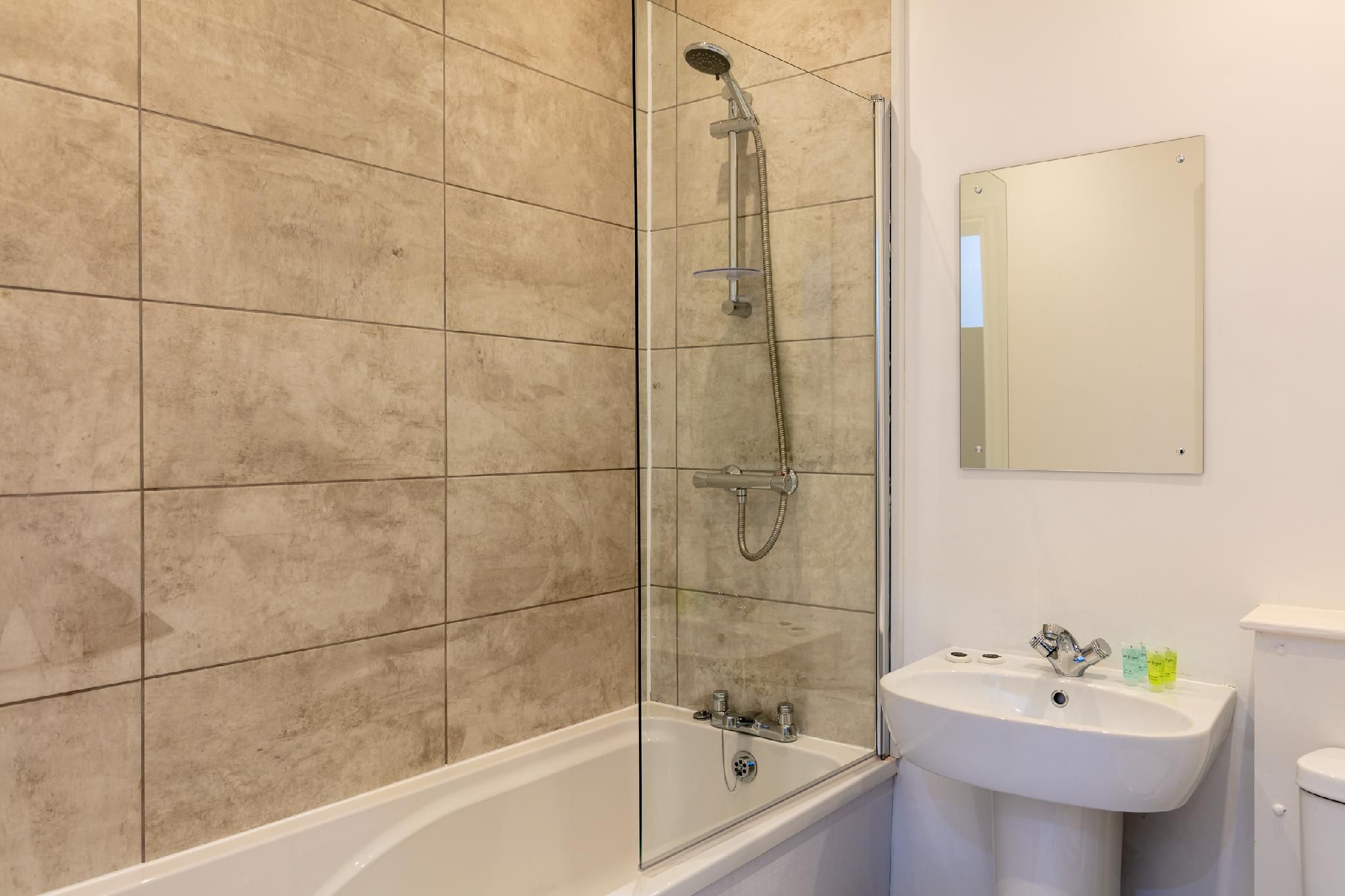 Charles Hope Swindon Studio Apartment 2