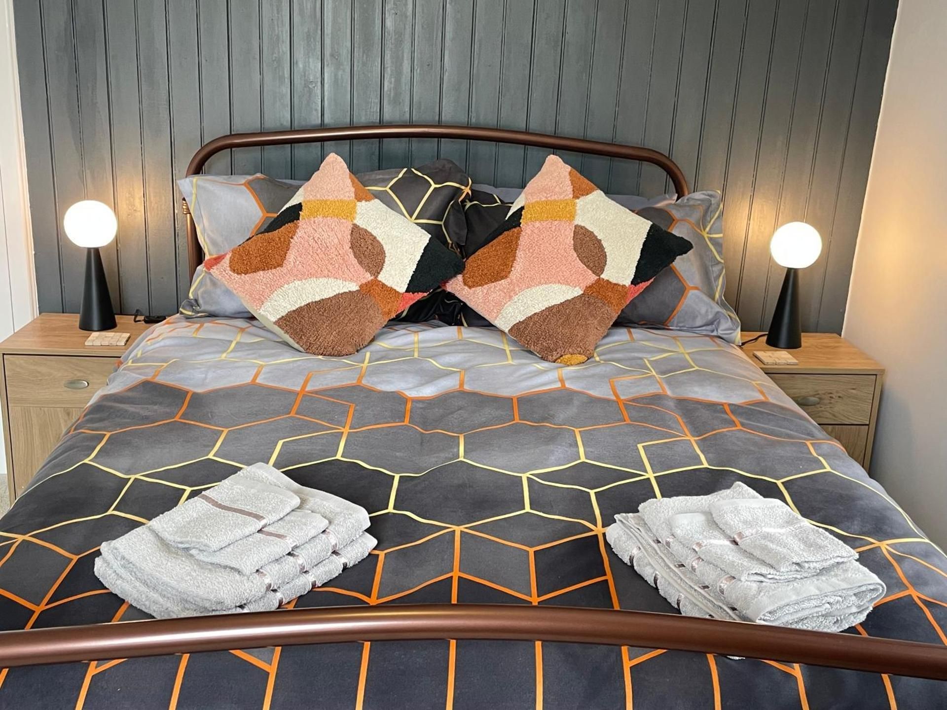 Double Room with Shared Toilet