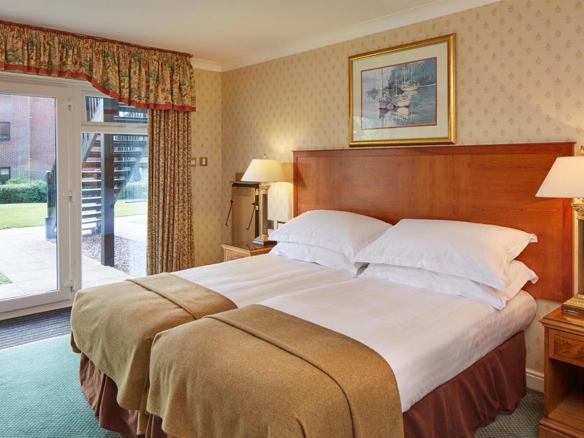 Standard King Room