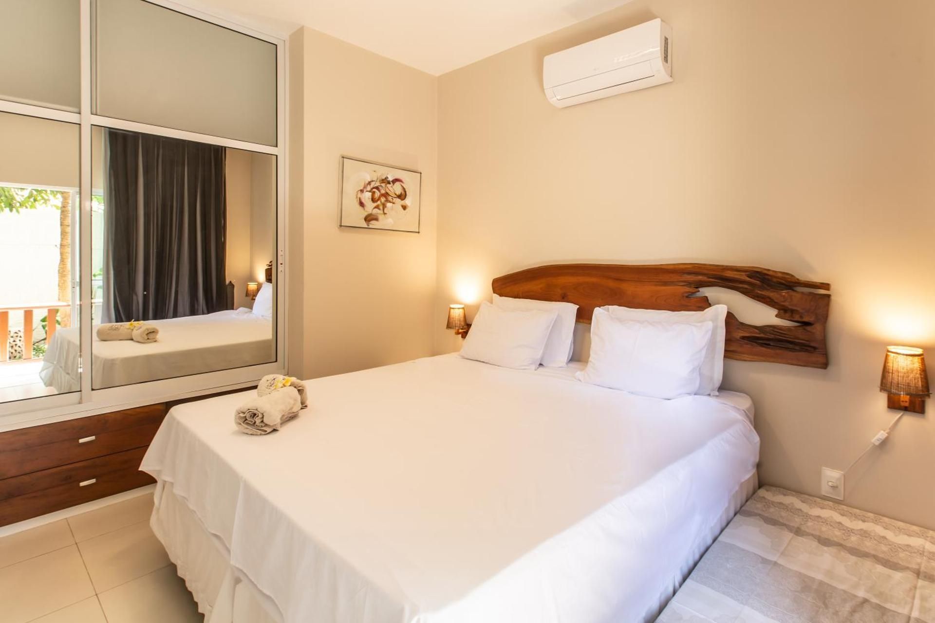 One-Bedroom Deluxe Apartment