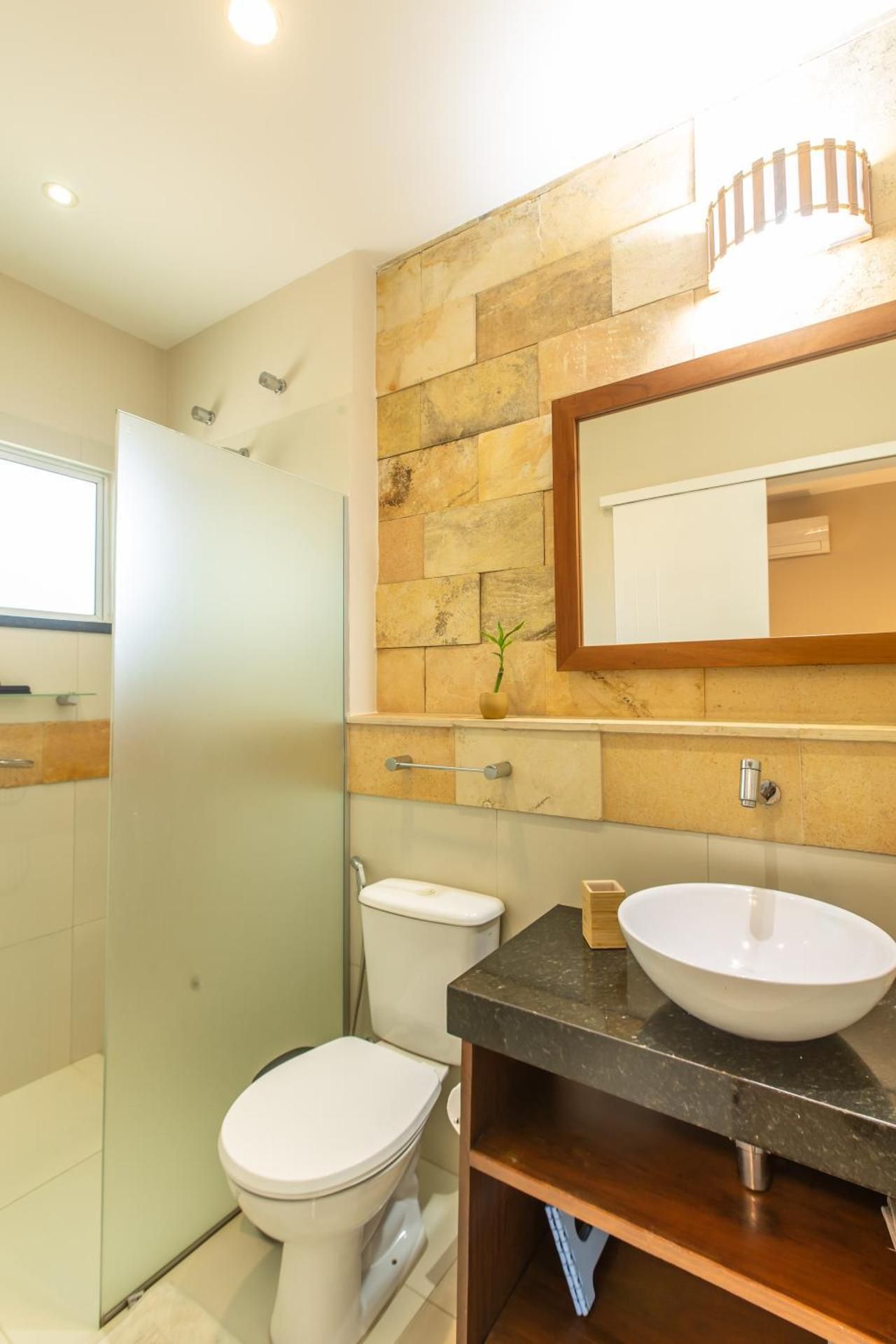 One-Bedroom Deluxe Apartment