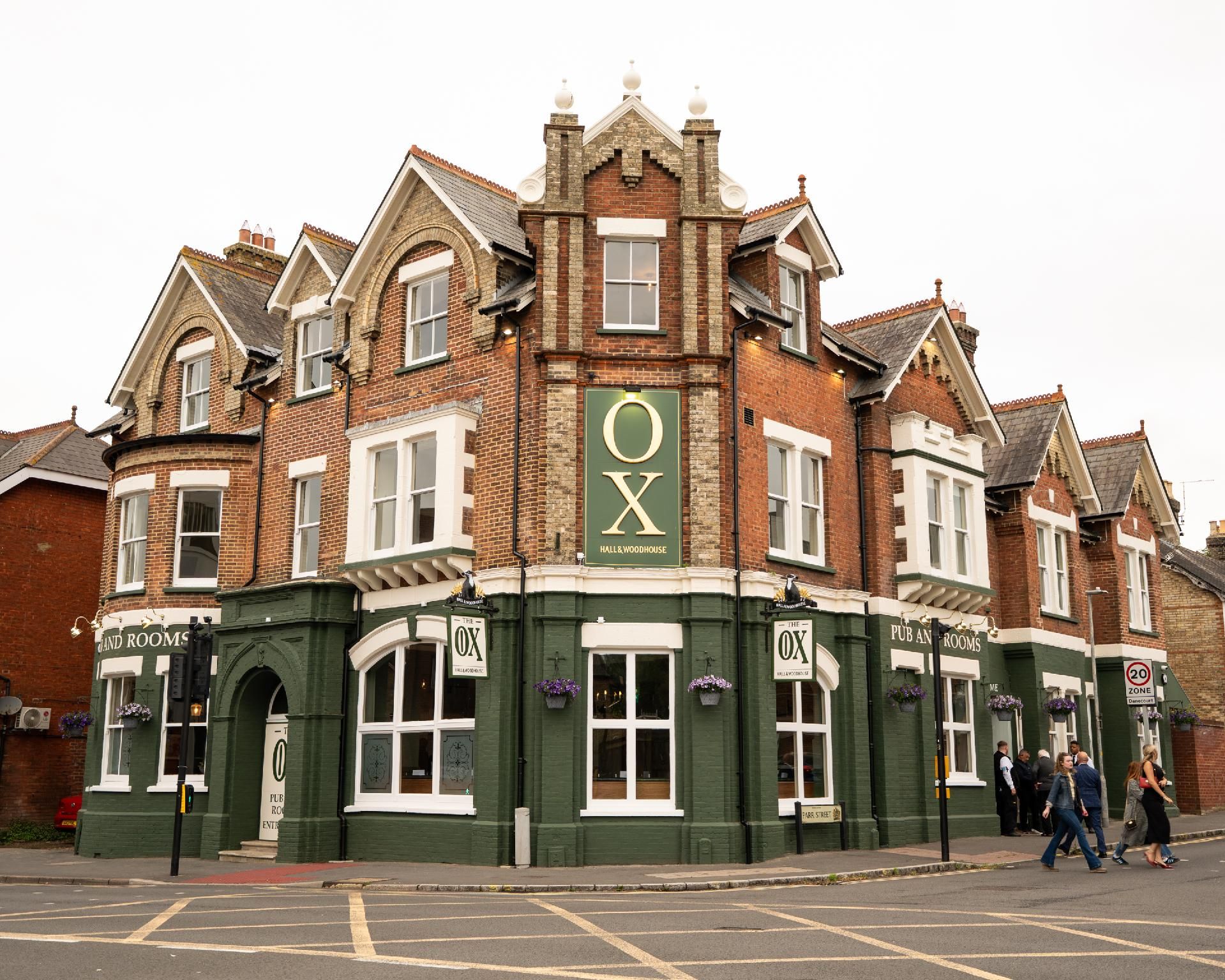 The Ox Pub & Rooms