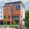 Travelodge Camberley Central