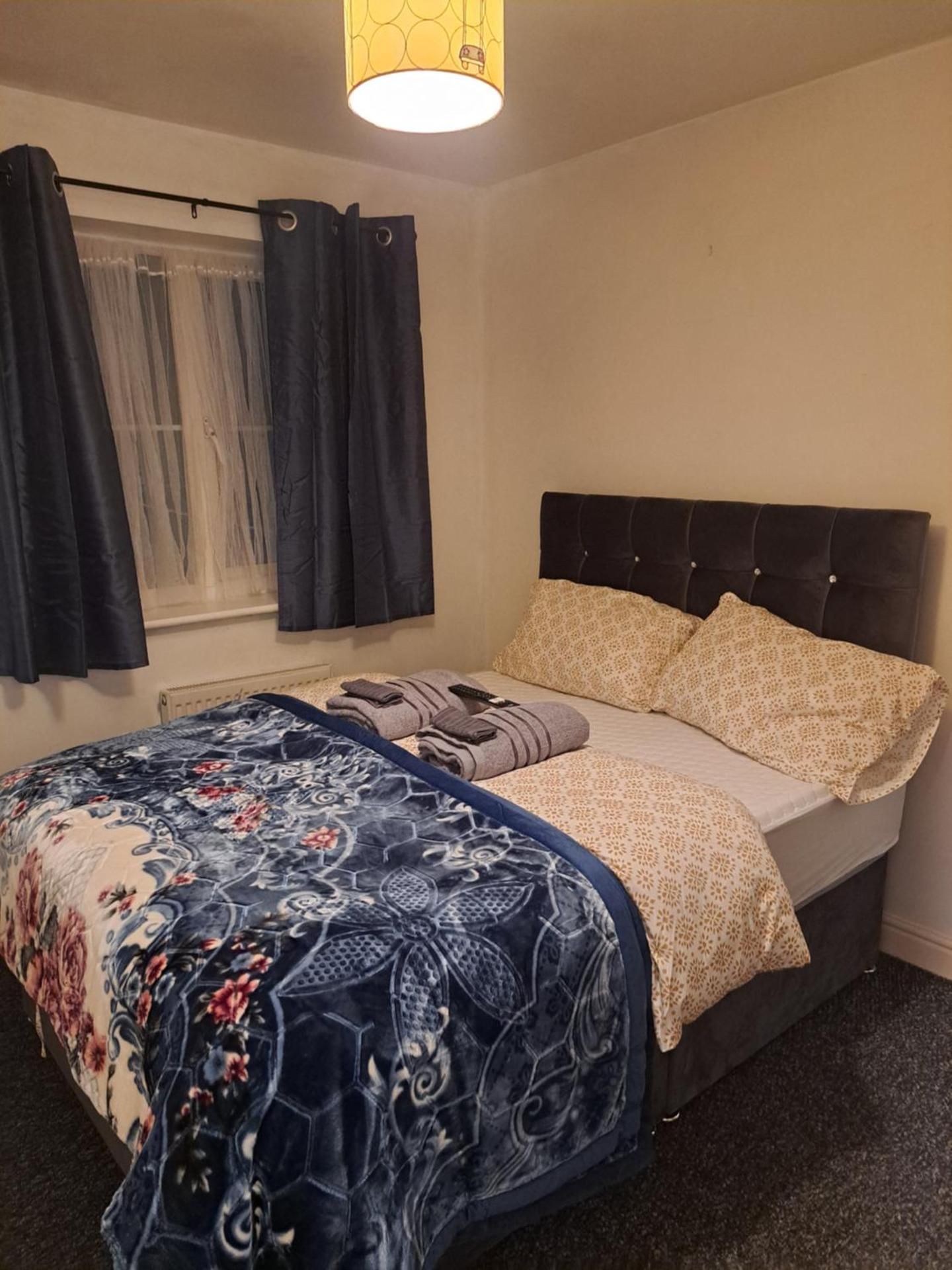 Mekees Luxury Apartment Double or Twin Room