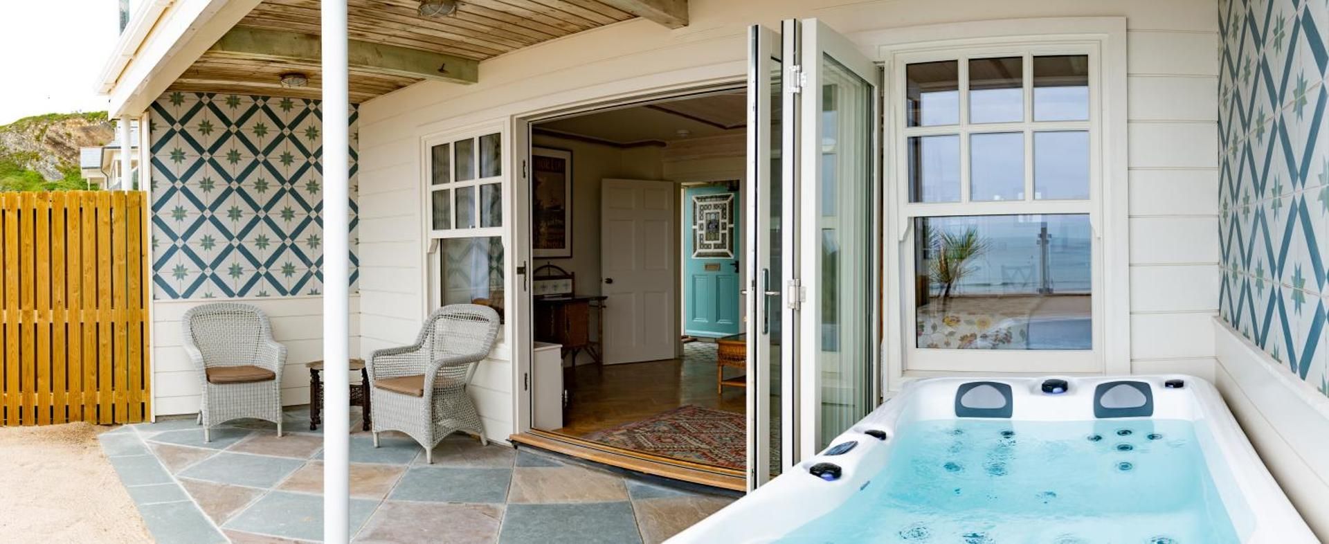 Suite with Hot Tub
