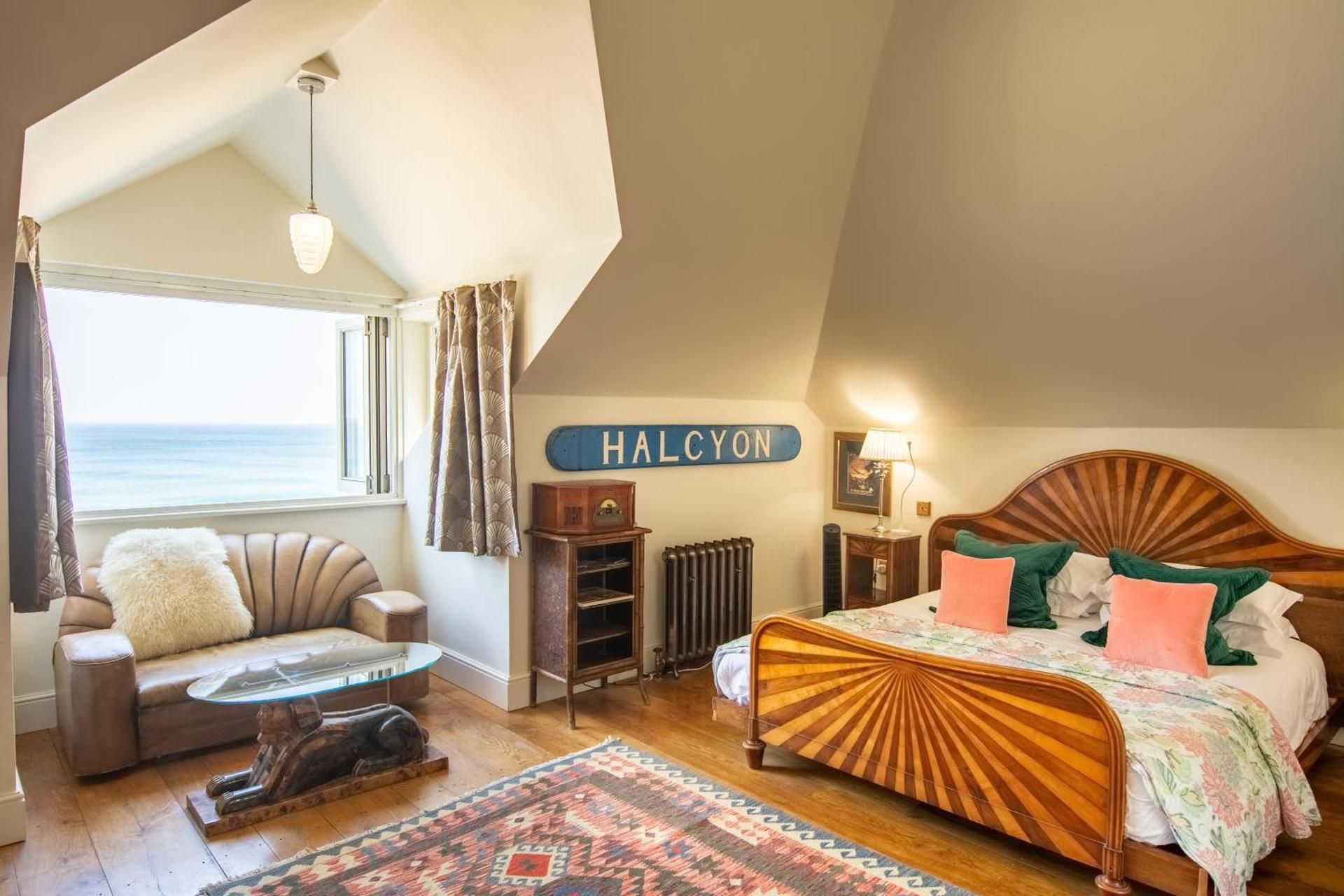 King Room with Sea View - Pet Friendly