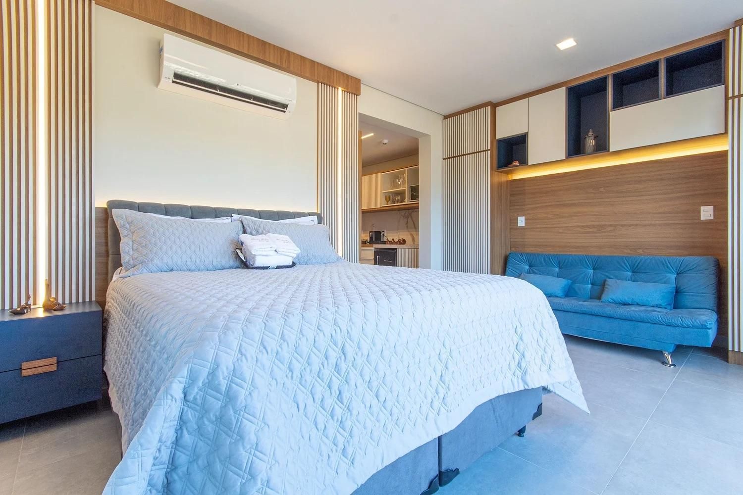 Deluxe Room (2 Adults + 1 Child)