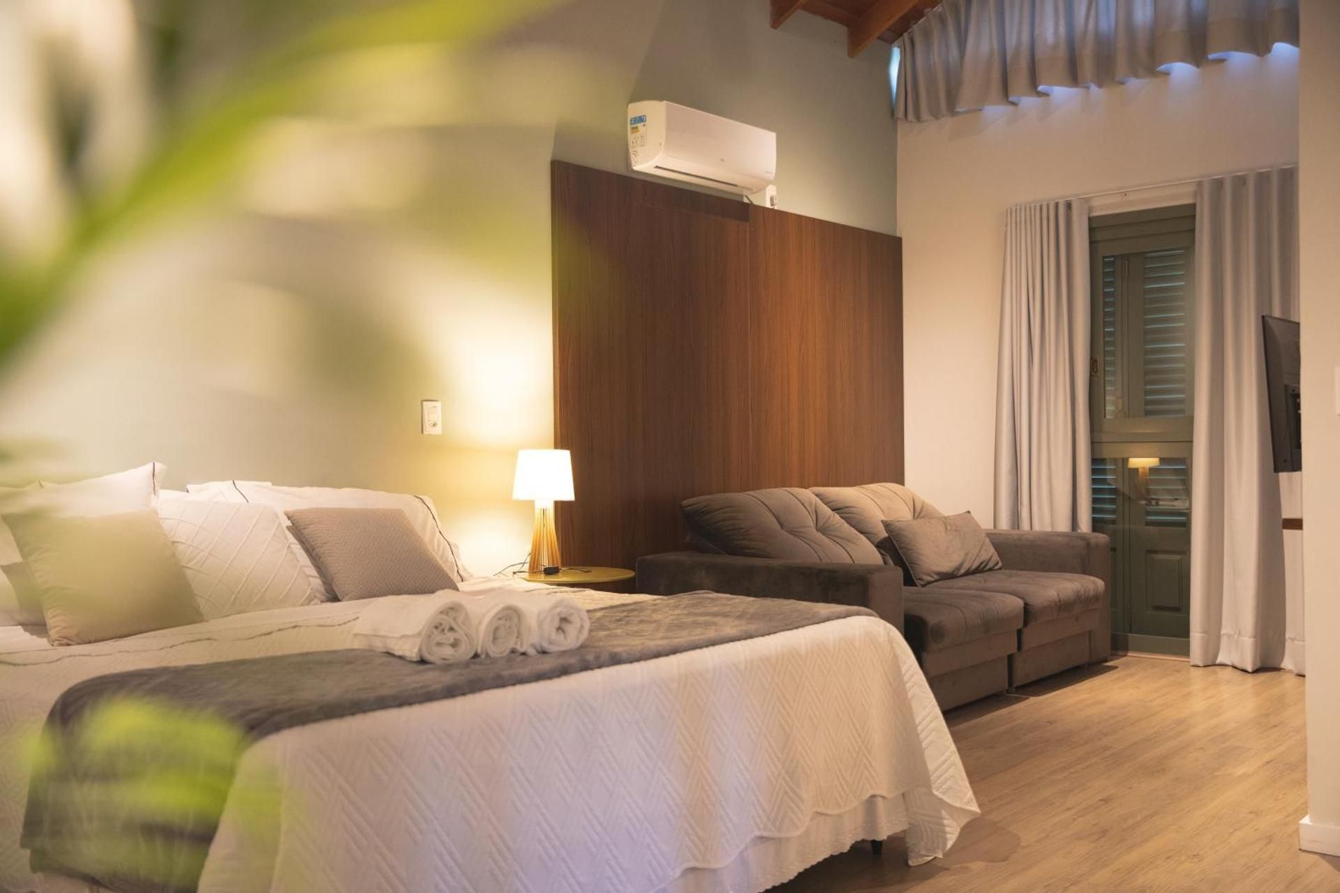 King Room with Spa Bath