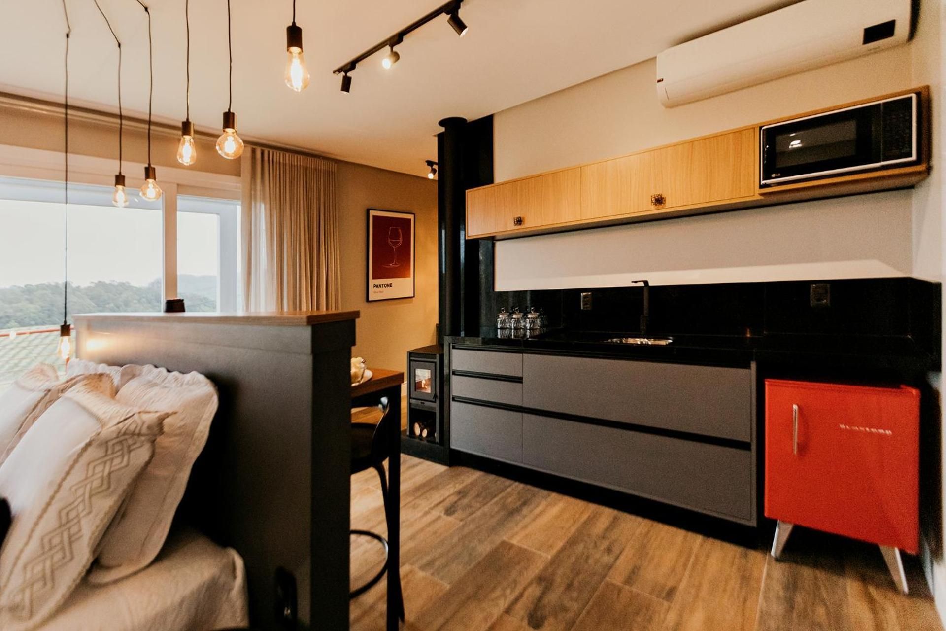 Studio with Spa Bath