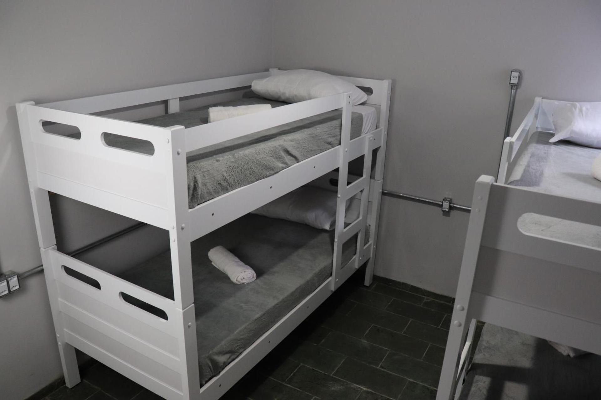 Single Bed in Mixed Dormitory Room