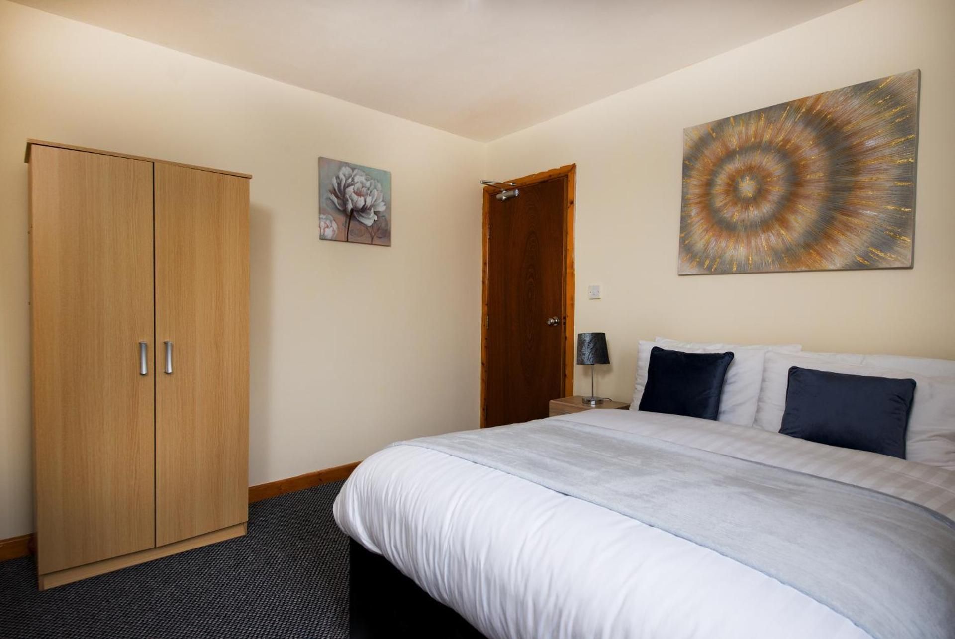 Double Room with Shared Bathroom