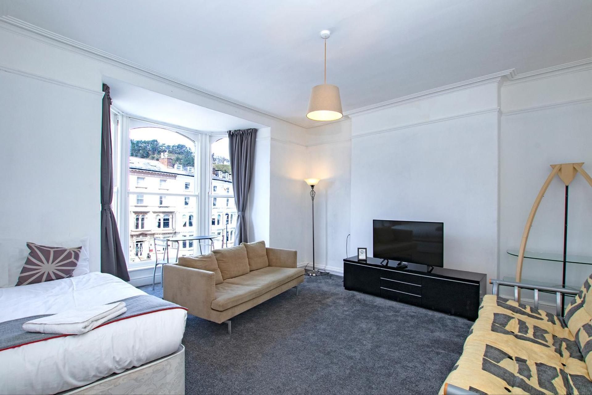 Apartment with Sea View