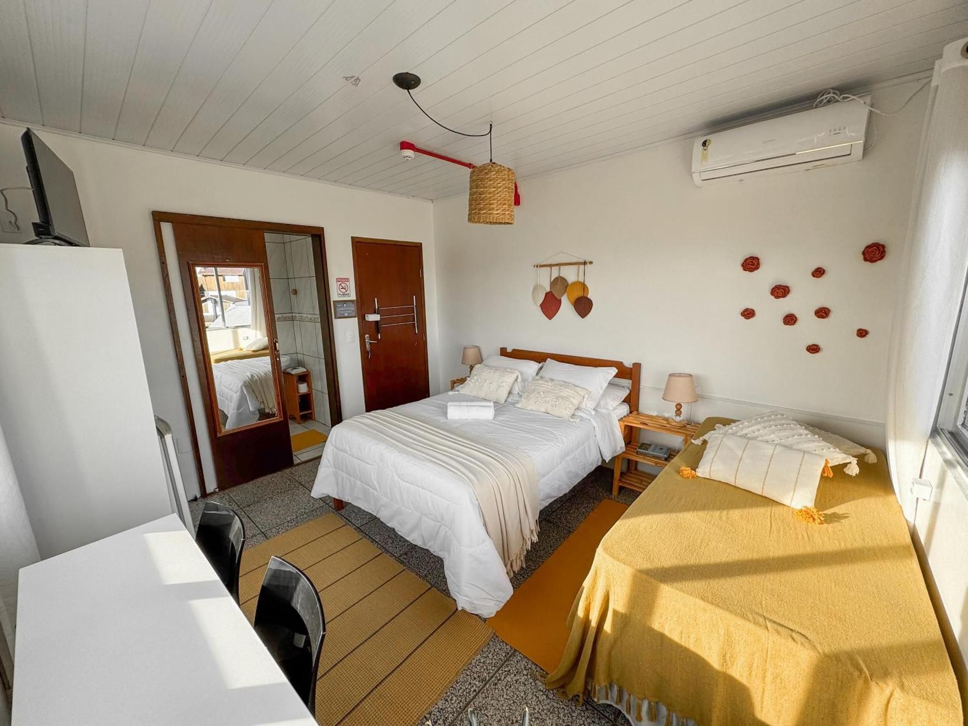 Deluxe Suite with Sea View