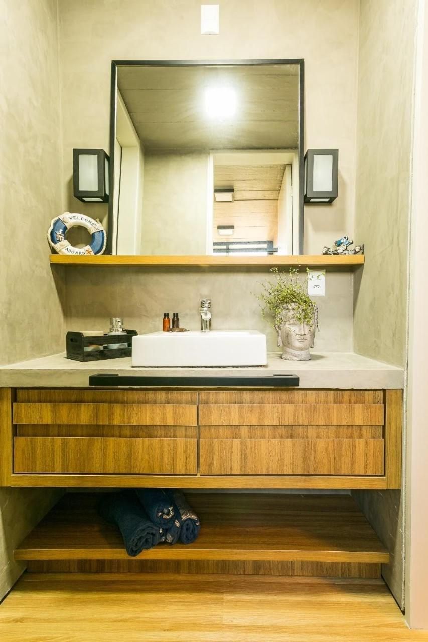 Suite with Garden View