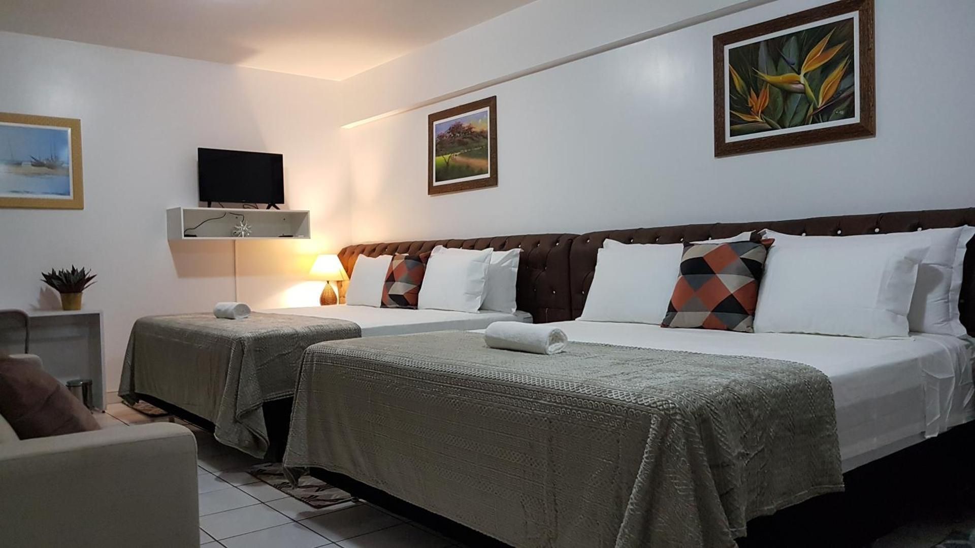 Deluxe King Suite