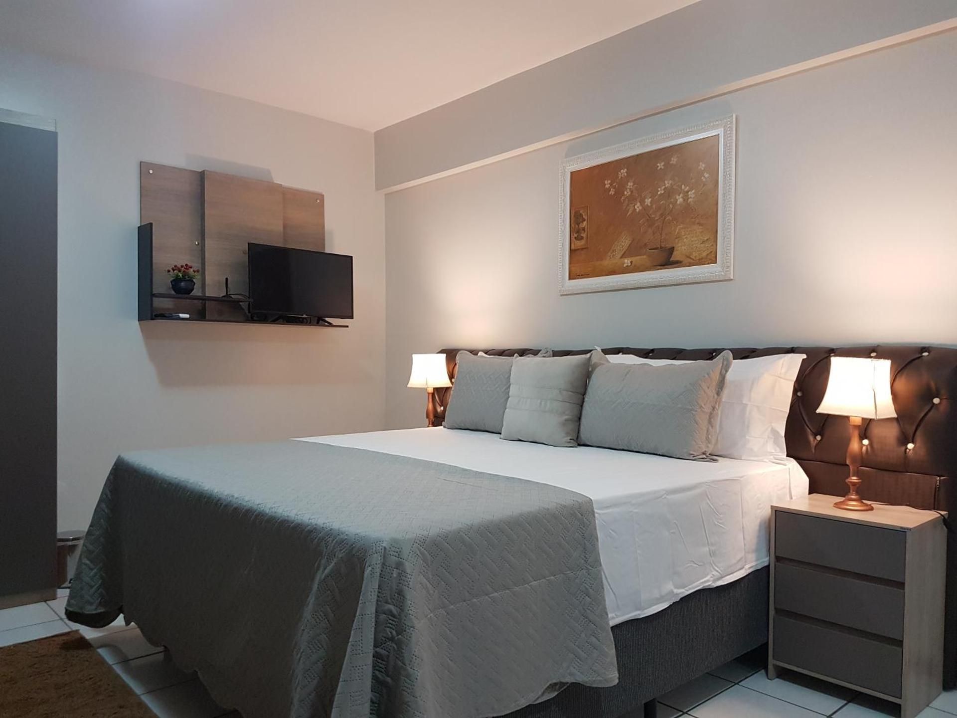 Deluxe King Suite
