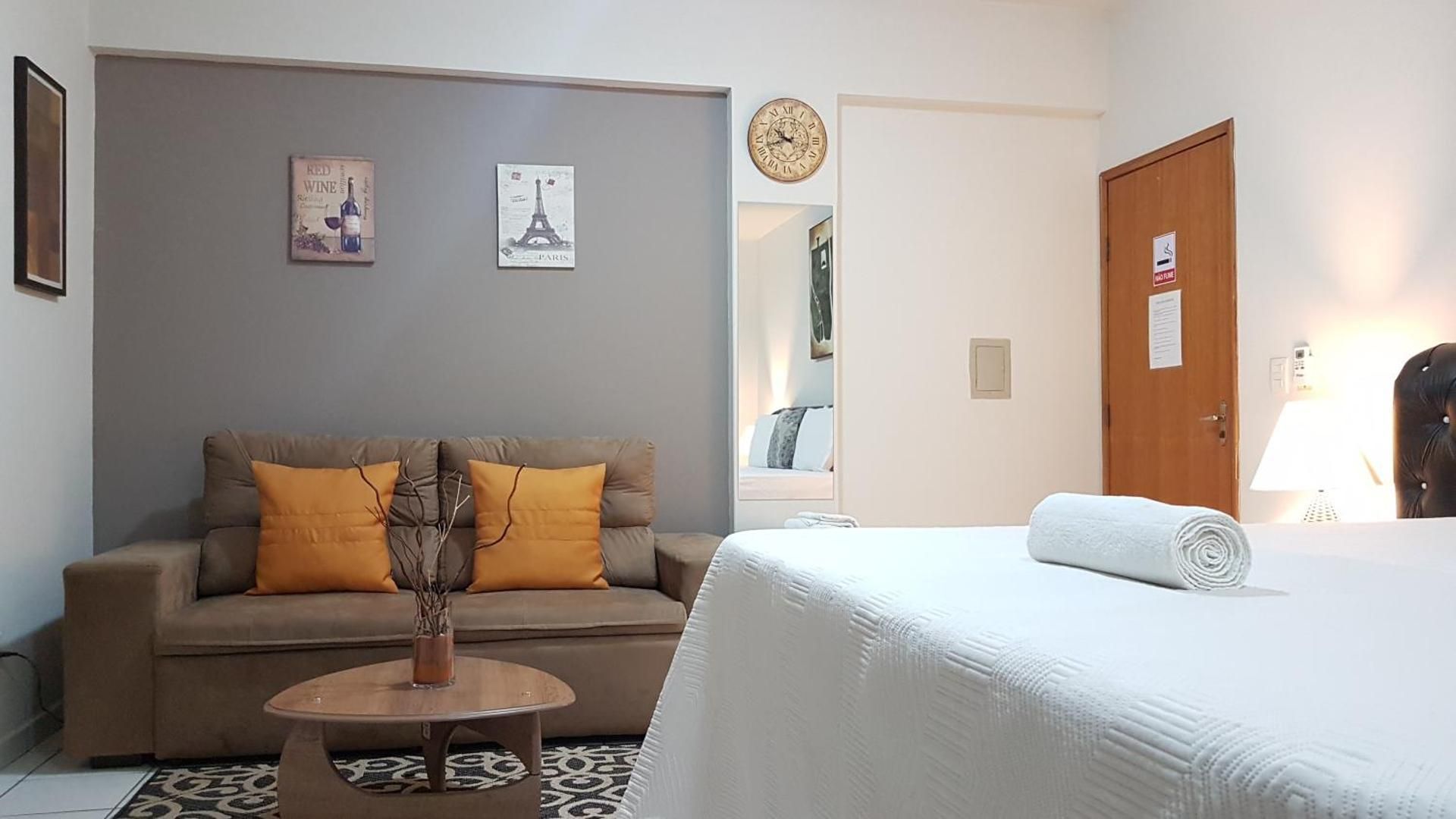 Deluxe King Suite