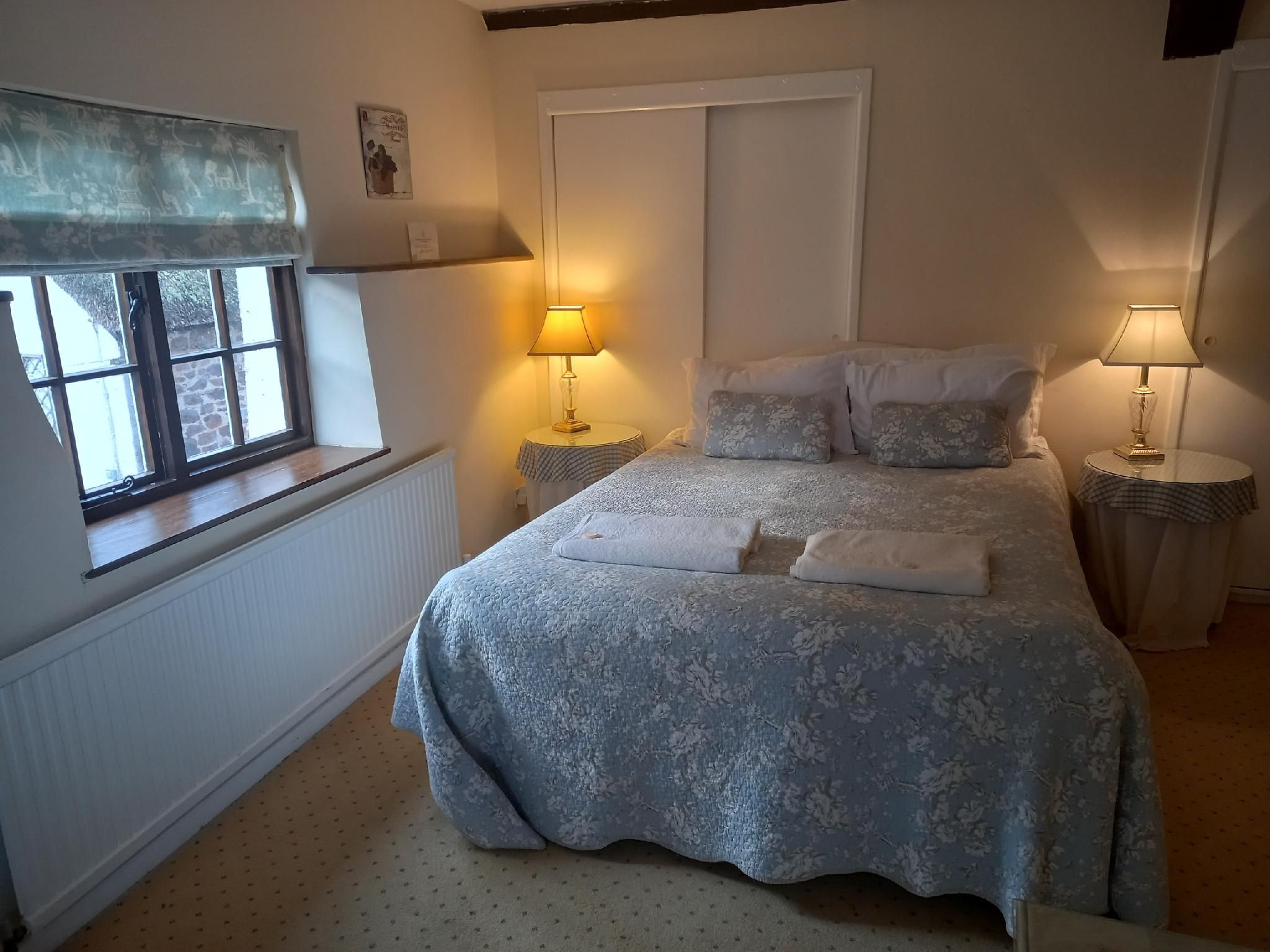 Double room-Superior-Private Bathroom