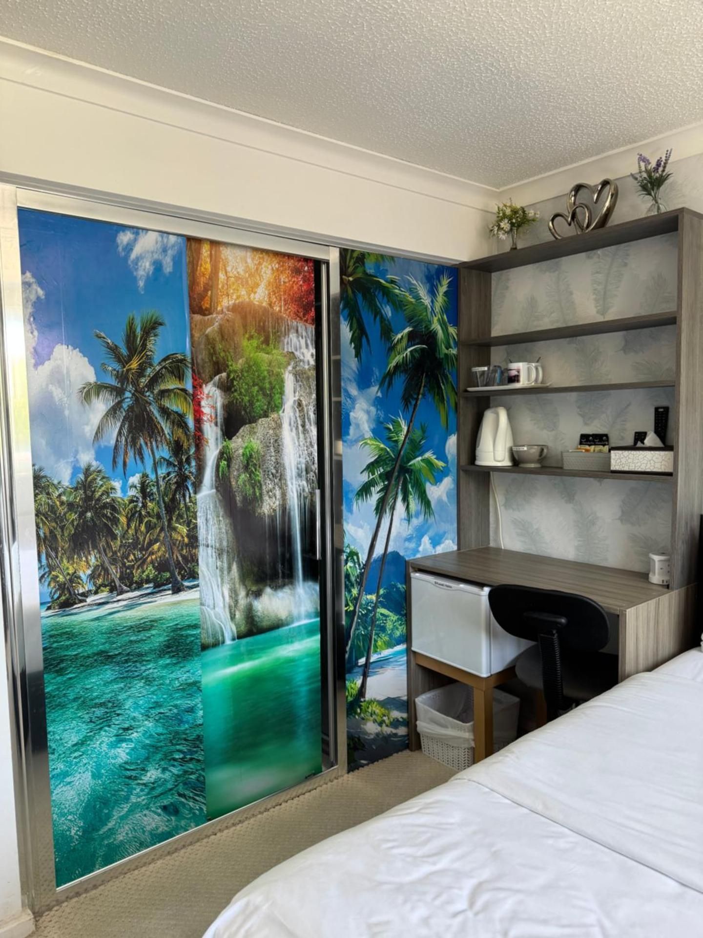 Deluxe Double Room with Shower