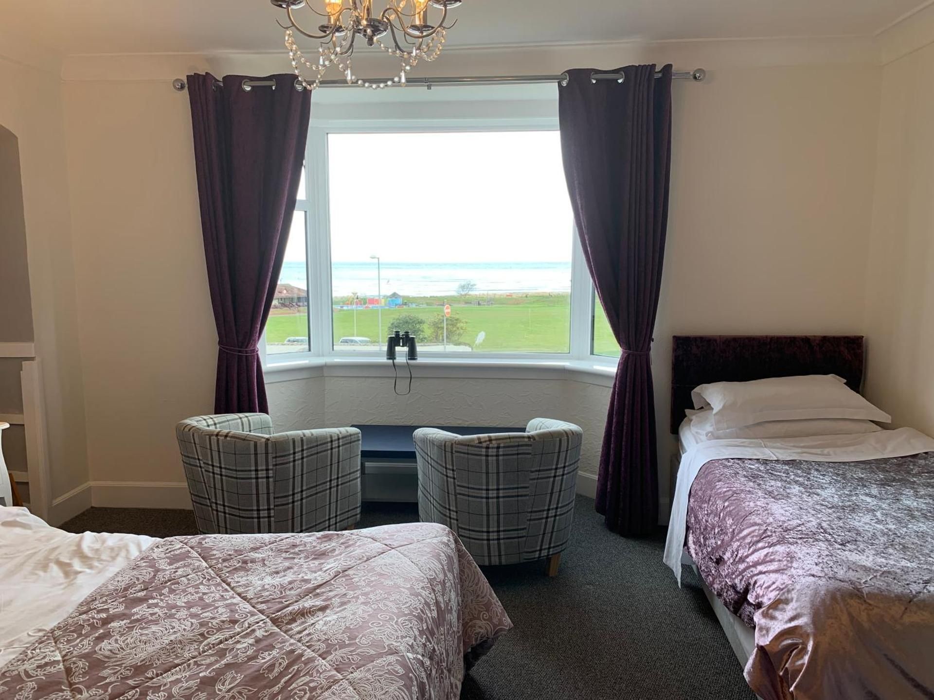 Deluxe Triple Room with Sea View