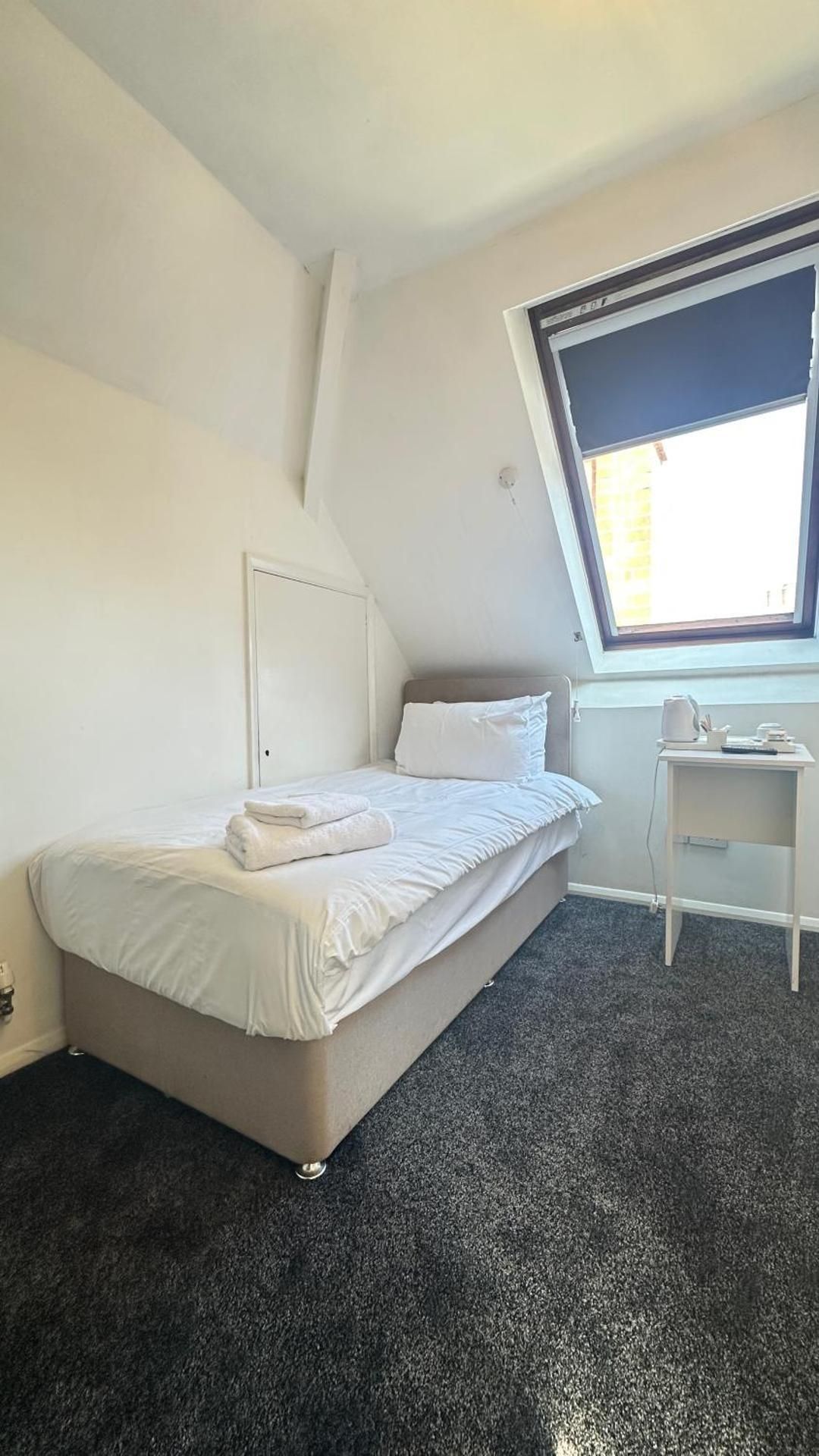 Single Room with Shower
