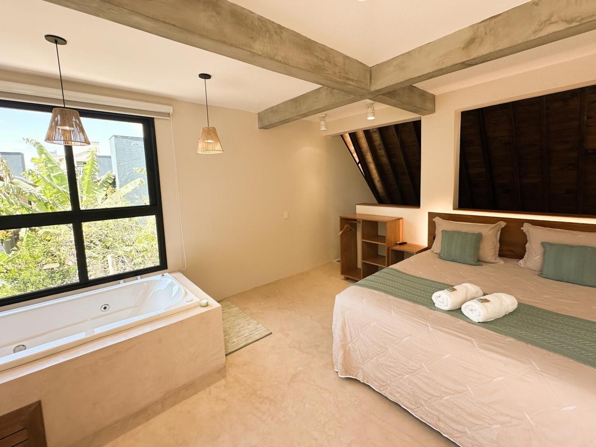 Superior Apartment with Balcony