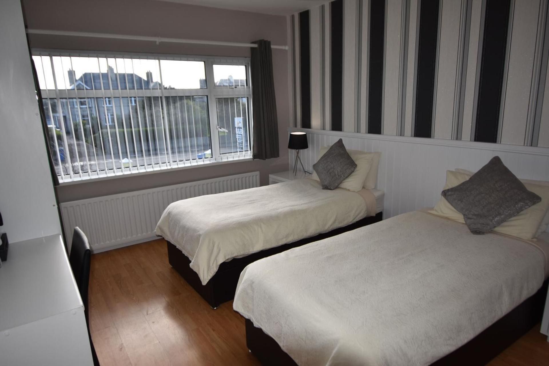 Large Twin Room