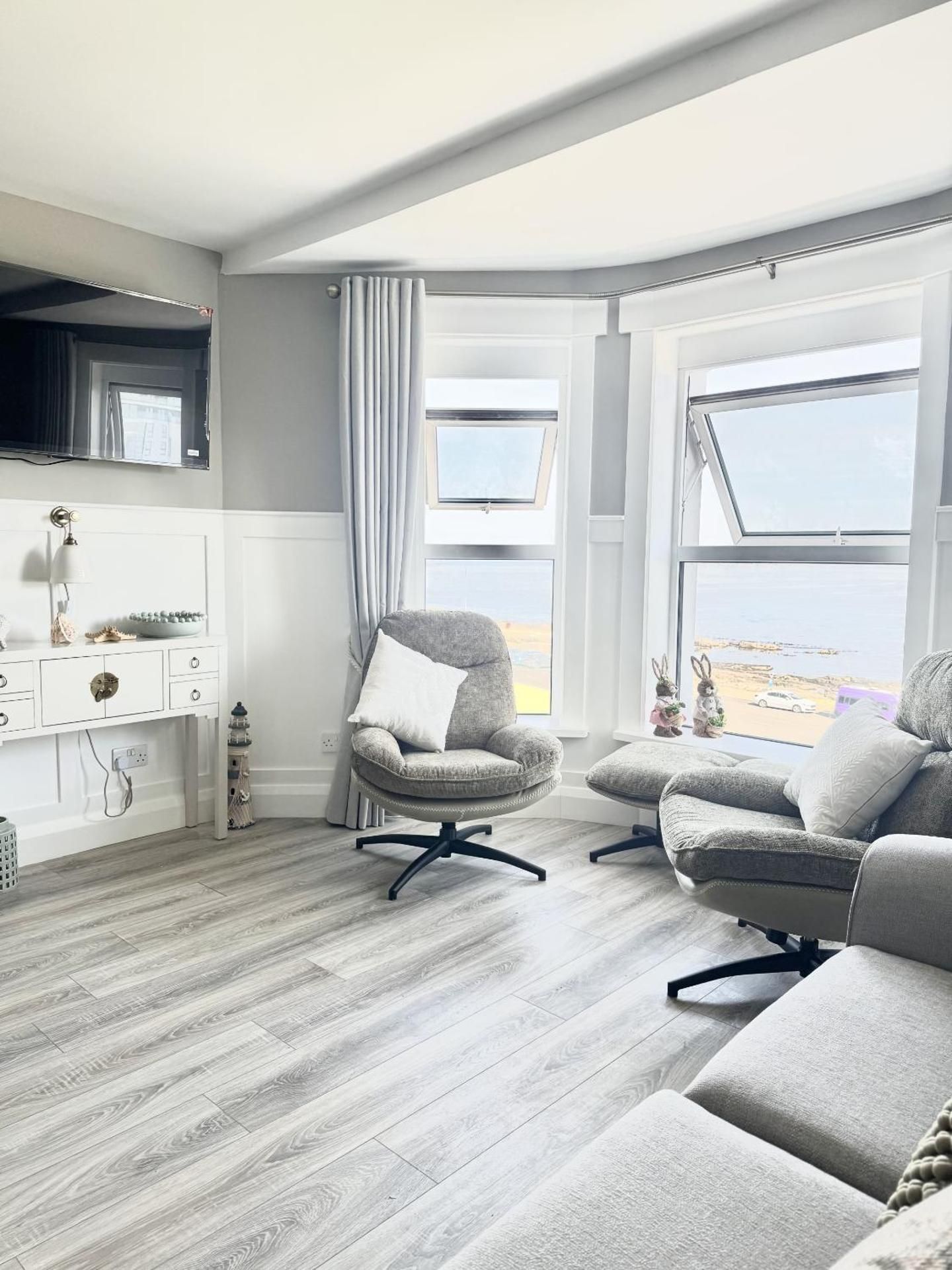 Two-Bedroom Superior Apartment