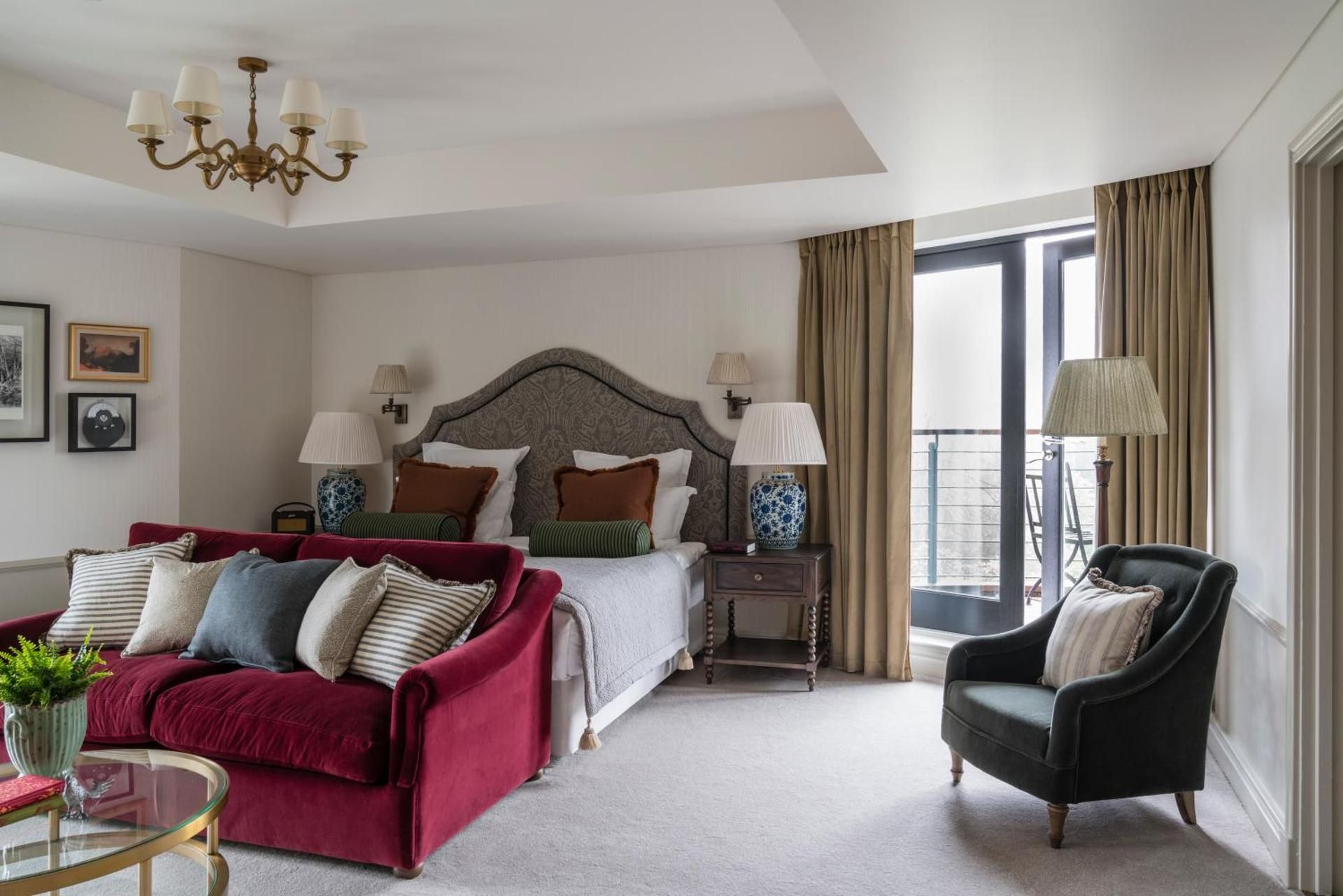 Luxury King Room - Braids Wing