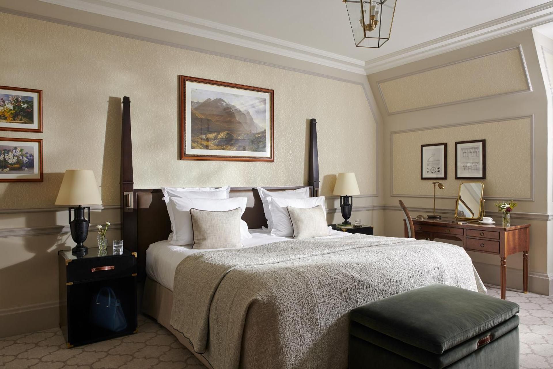 Classic Double or Twin Room