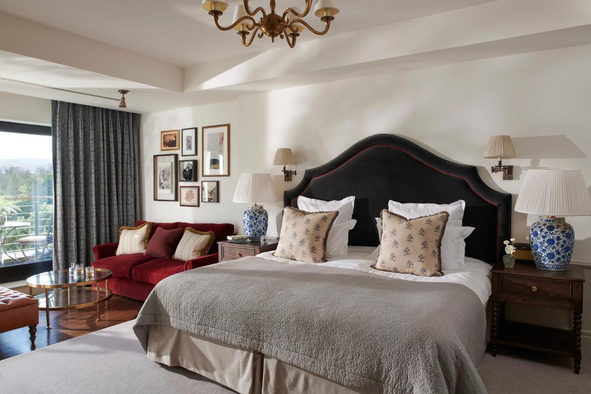 Luxury King Room - Braids Wing
