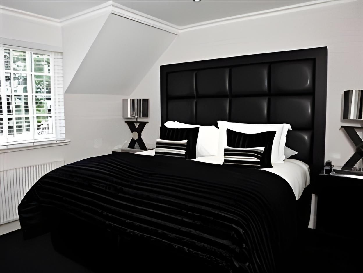 Classic Deluxe Room