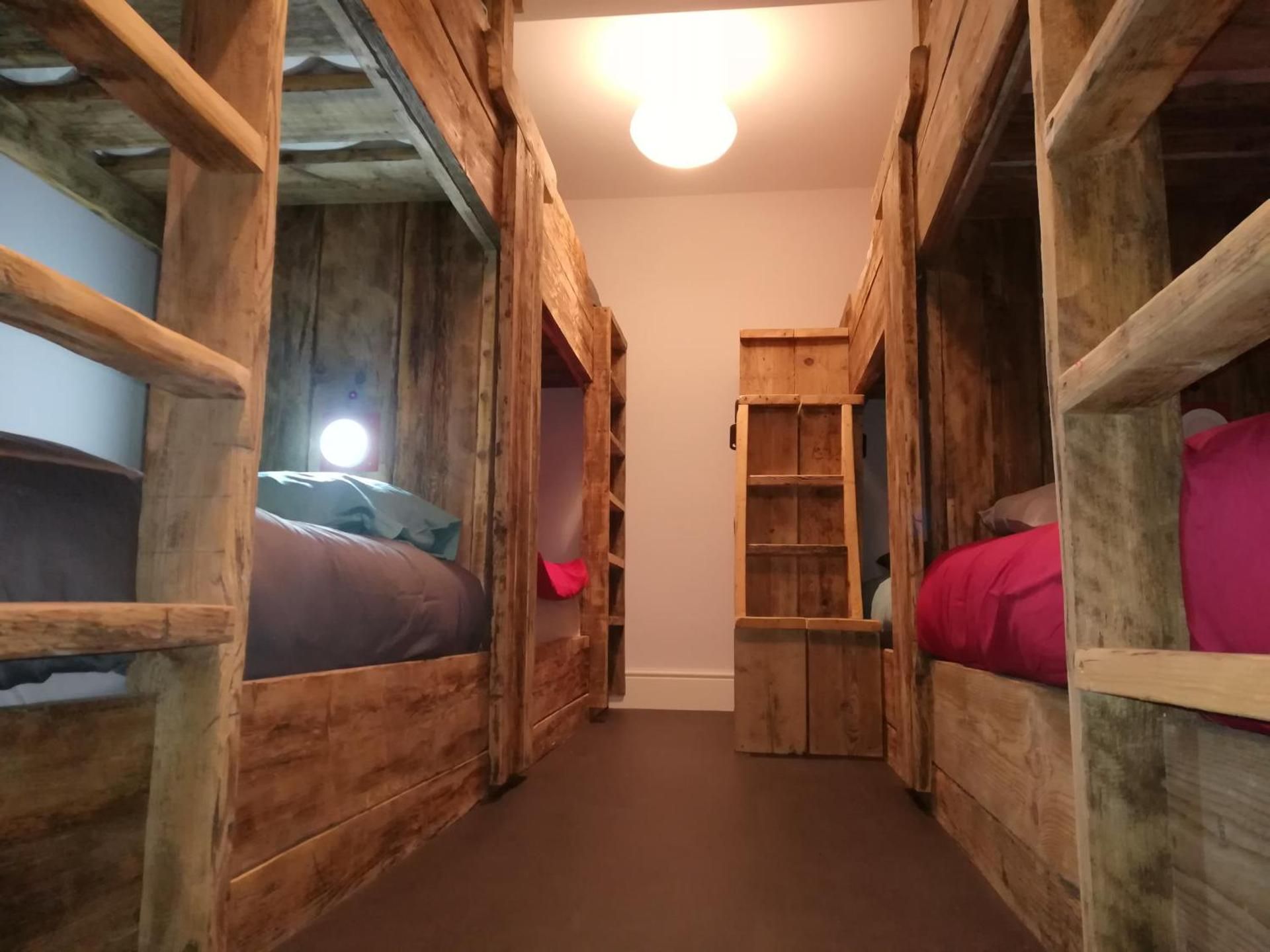 Bed in 8-Bed Mixed Dormitory Room 3