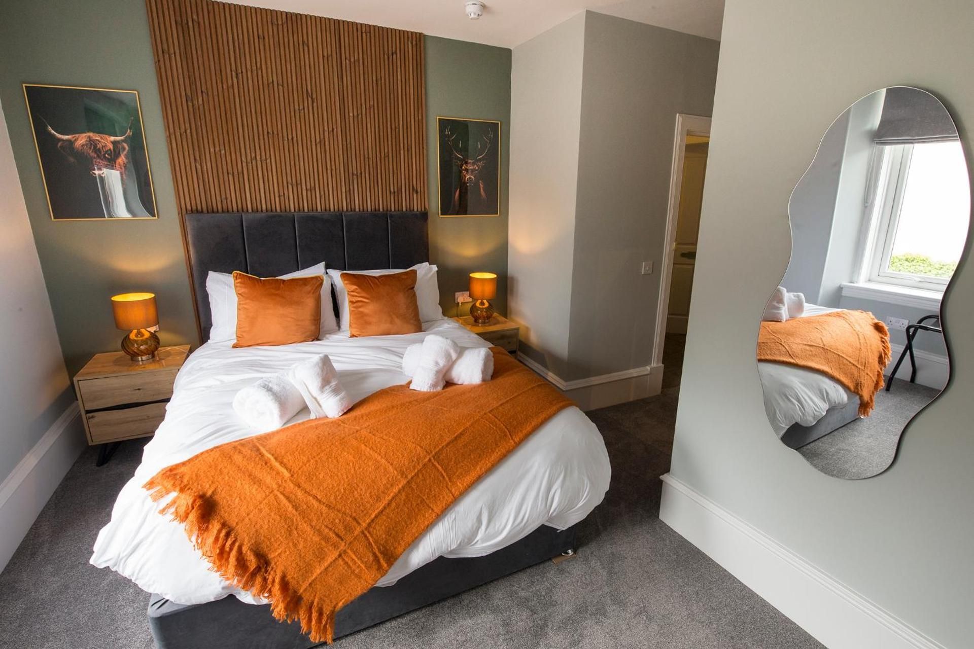 Deluxe King Room