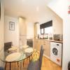 Queen Street Stay - SJA Stays - Modern 2 Bed Apartment