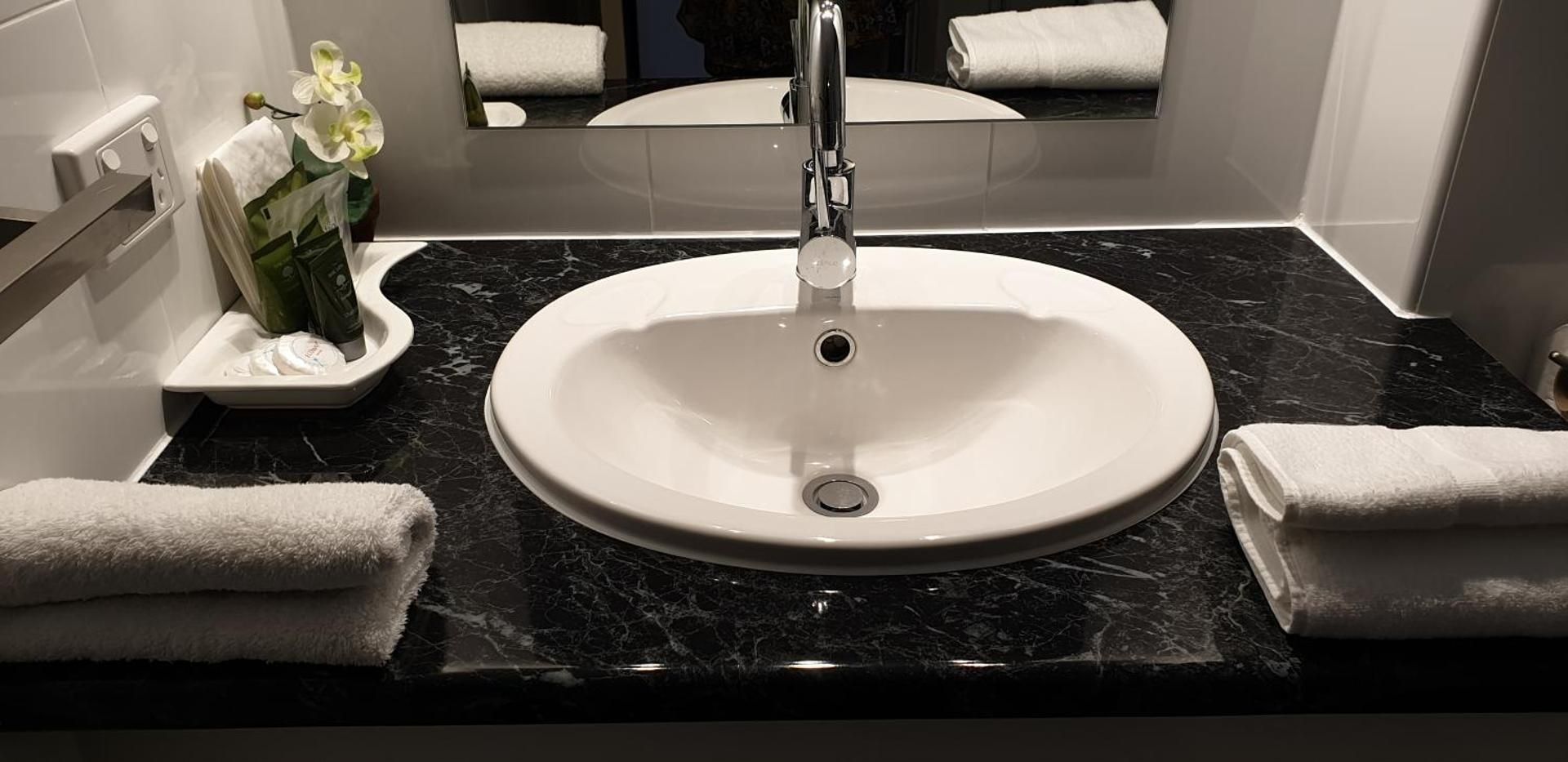Queen Executive Room